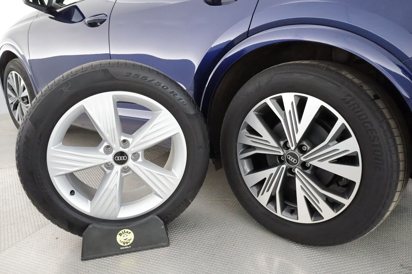 AUDI Q4 E-TRON 2022 50 e-tron quattro **Lämpöpumppu / Adapt. vakkari / Matrix LED / P.kamera / Koukku / Sporttipenkit / Keyless** - 3,99 % KORKOTARJOUS TÄHÄN AUTOON - Akku kuntotarkastettu