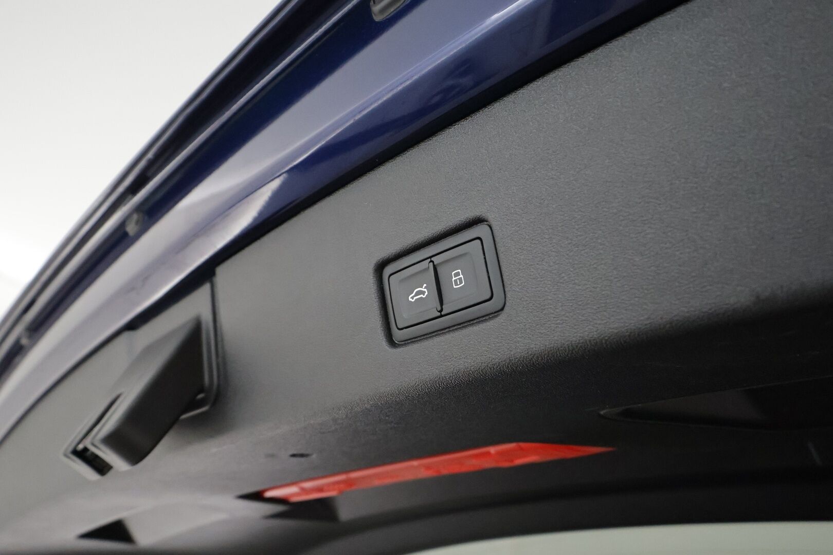 AUDI Q4 E-TRON 2022 50 e-tron quattro **Lämpöpumppu / Adapt. vakkari / Matrix LED / P.kamera / Koukku / Sporttipenkit / Keyless** - 3,99 % KORKOTARJOUS TÄHÄN AUTOON - Akku kuntotarkastettu