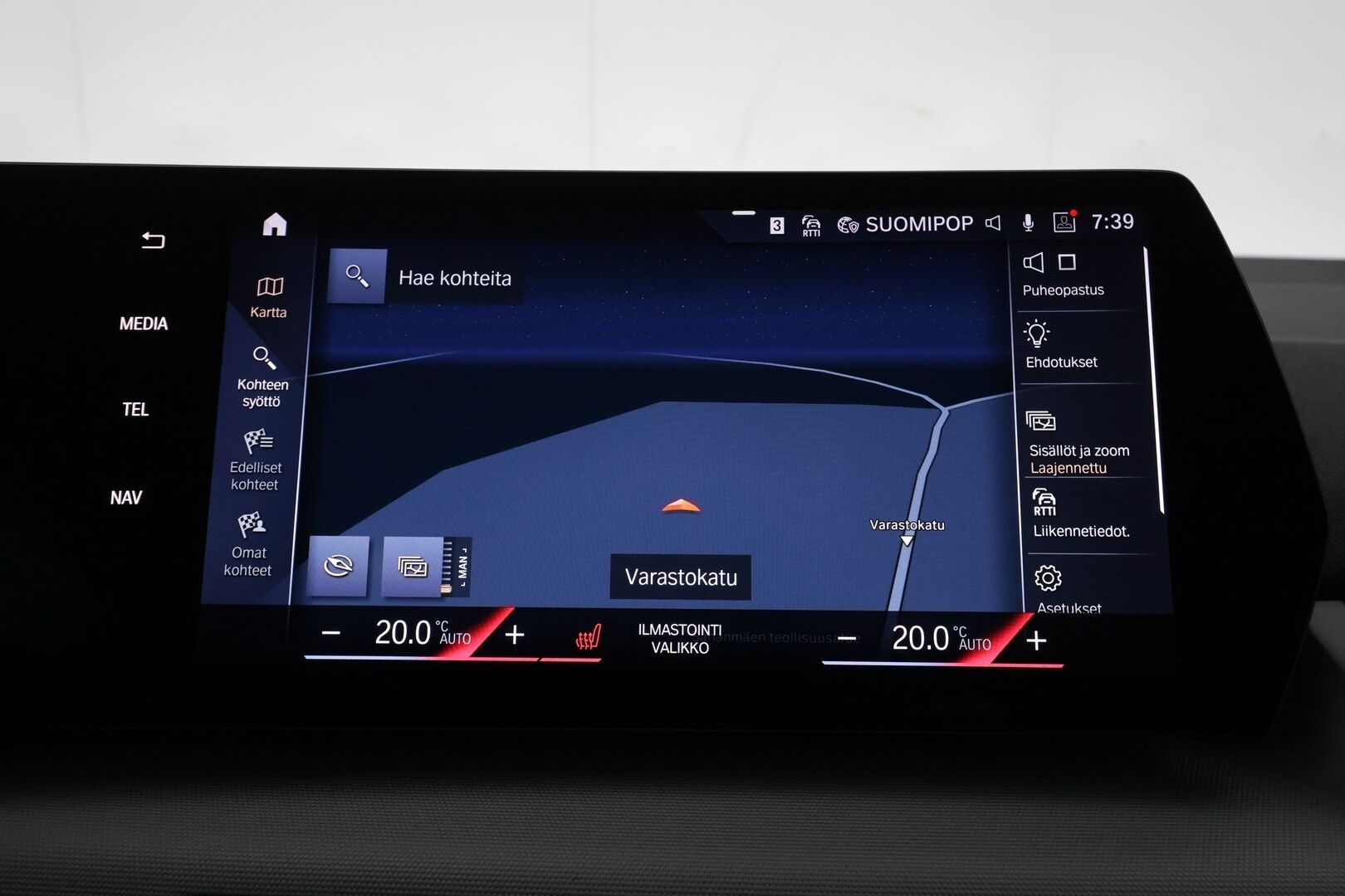 BMW 225XE 2023 U06 Active Tourer 225e xDrive Charged Edition **Harman&Kardon / Hierova Muistipenkki / P.Kamera / Vakkari / Navi** - Uudet talvirenkaat / Huippu varusteltu! - HULLUT BLACKWEEK JATKOT - KORKOTARJOUS 2,49%