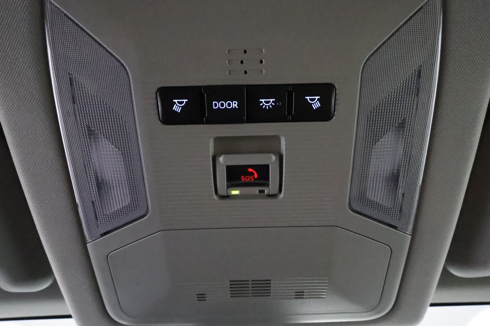 TOYOTA RAV4 2022 Hybrid 2,5 AWD-i Premium **Facelift / Ilmastoidut nahat / JBL / Adapt. vakkari / 360 Kamera / Keyless / Apple&Android** - 3,99 % KORKOTARJOUS TÄHÄN AUTOON - 