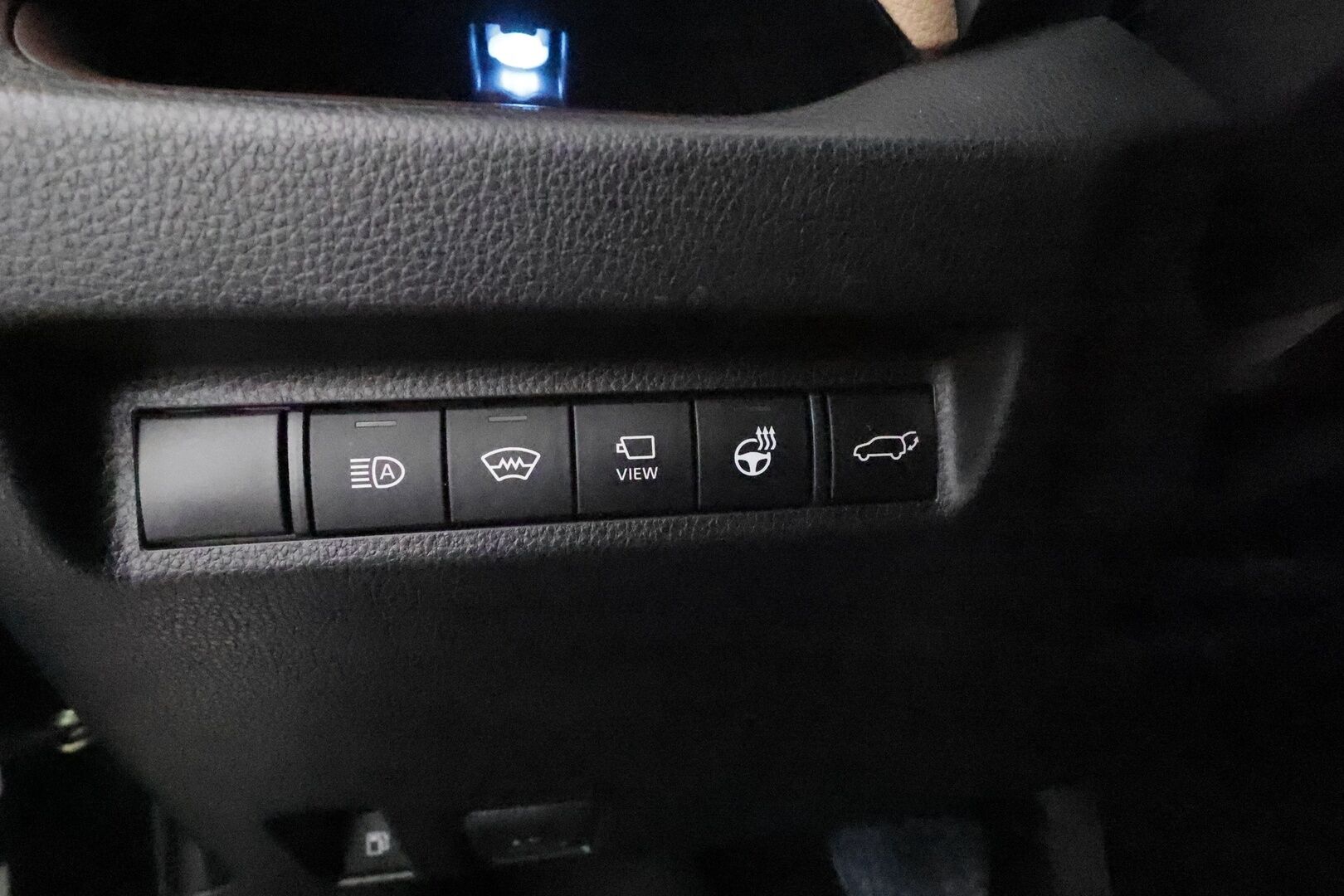 TOYOTA RAV4 2022 Hybrid 2,5 AWD-i Premium **Facelift / Ilmastoidut nahat / JBL / Adapt. vakkari / 360 Kamera / Keyless / Apple&Android** - 3,99 % KORKOTARJOUS TÄHÄN AUTOON - 