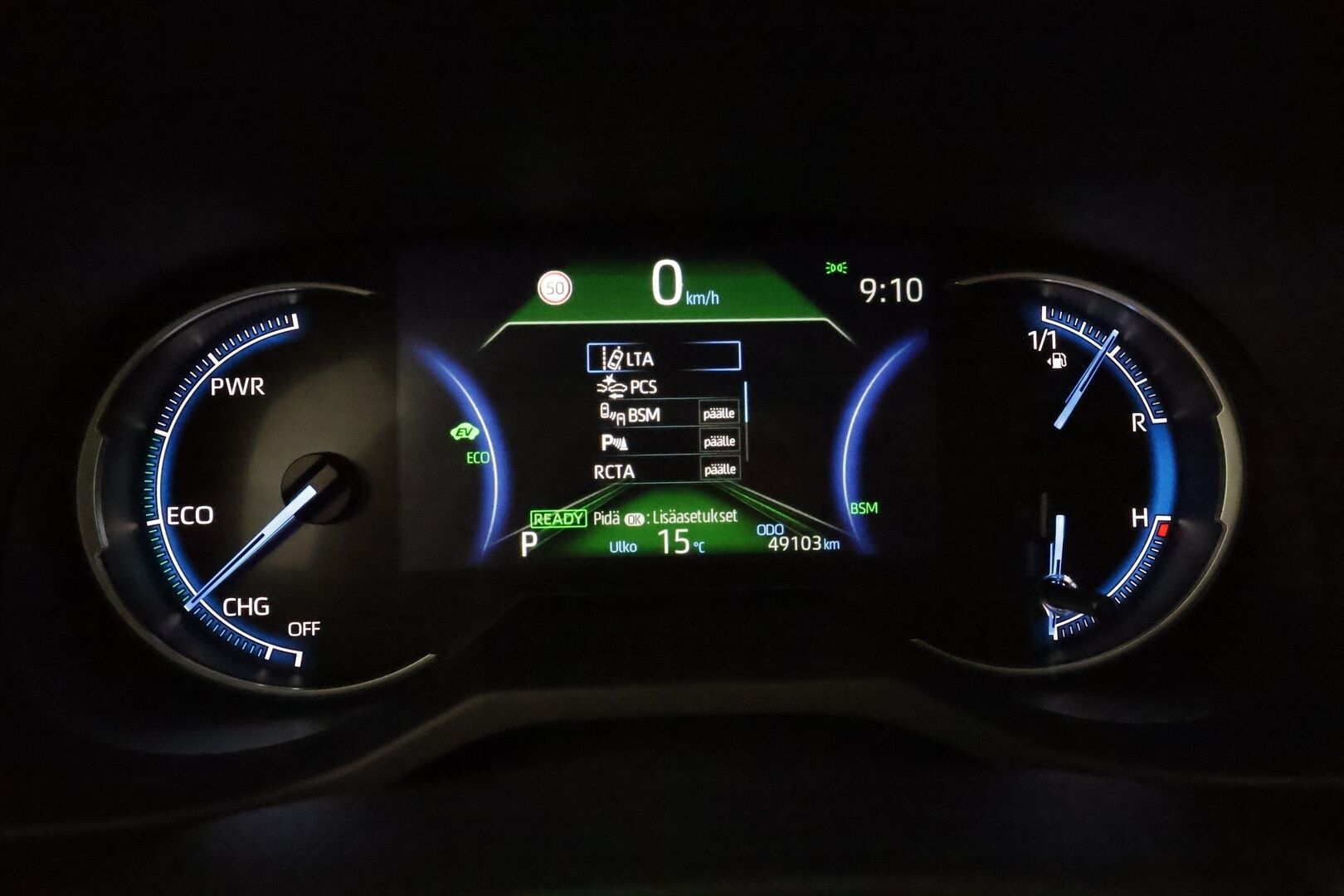 TOYOTA RAV4 2022 Hybrid 2,5 AWD-i Premium **Facelift / Ilmastoidut nahat / JBL / Adapt. vakkari / 360 Kamera / Keyless / Apple&Android** - 3,99 % KORKOTARJOUS TÄHÄN AUTOON - 