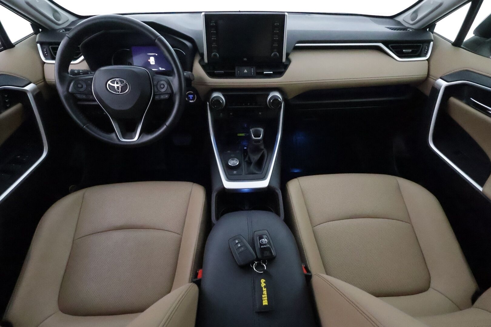 TOYOTA RAV4 2022 Hybrid 2,5 AWD-i Premium **Facelift / Ilmastoidut nahat / JBL / Adapt. vakkari / 360 Kamera / Keyless / Apple&Android** - 3,99 % KORKOTARJOUS TÄHÄN AUTOON - 