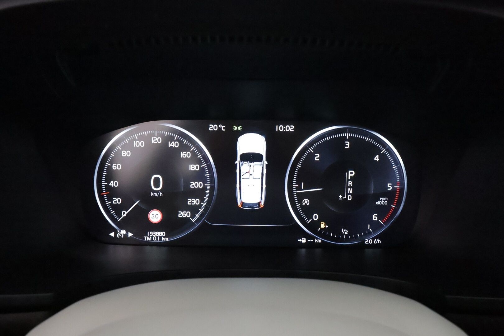 Volvo V90 CROSS COUNTRY 2017 D4 AWD Business Plus **Adapt.vakkari / Webasto / Vaaleat sporttinahat / P.kamera / Koukku / Keyles / Full LED / Navi**