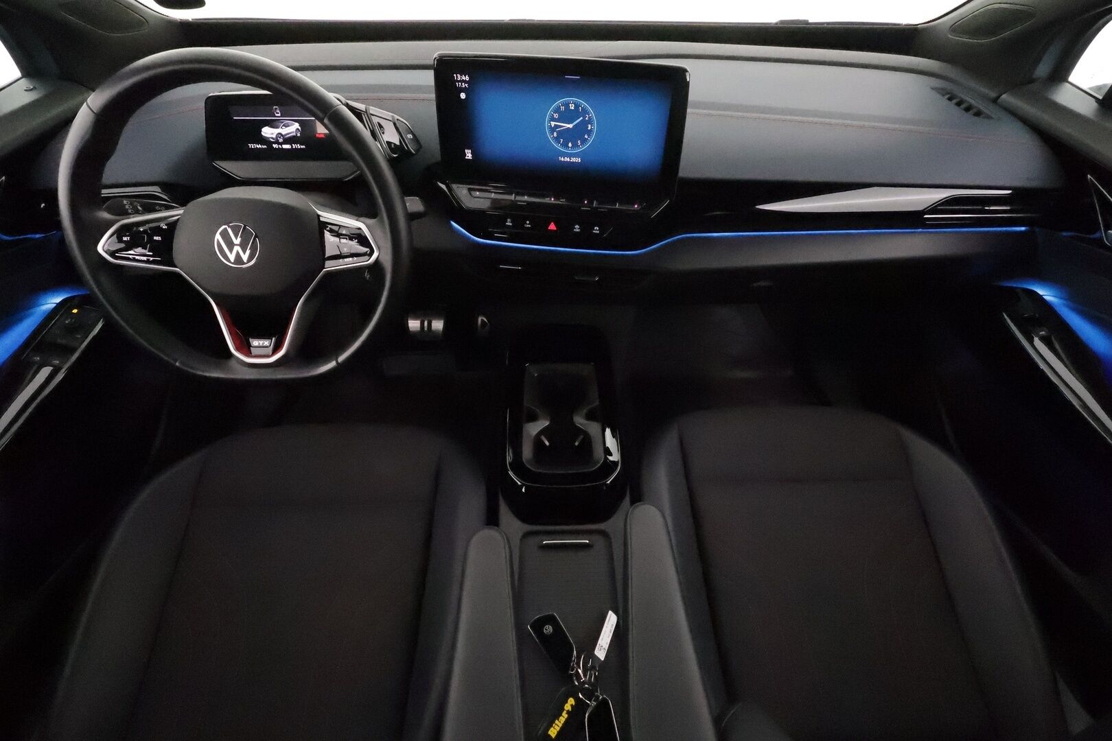 VOLKSWAGEN ID.5 2022 GTX Dual Motor 82kWh **Lämpöpumppu / Matrix LED / Adapt.vakkari / Koukku / P.kamera / Apple&Androi / Keyless** - 3,99 % KORKOTARJOUS TÄHÄN AUTOON - Merkkihuollettu / Kahdet renkaat vanteilla