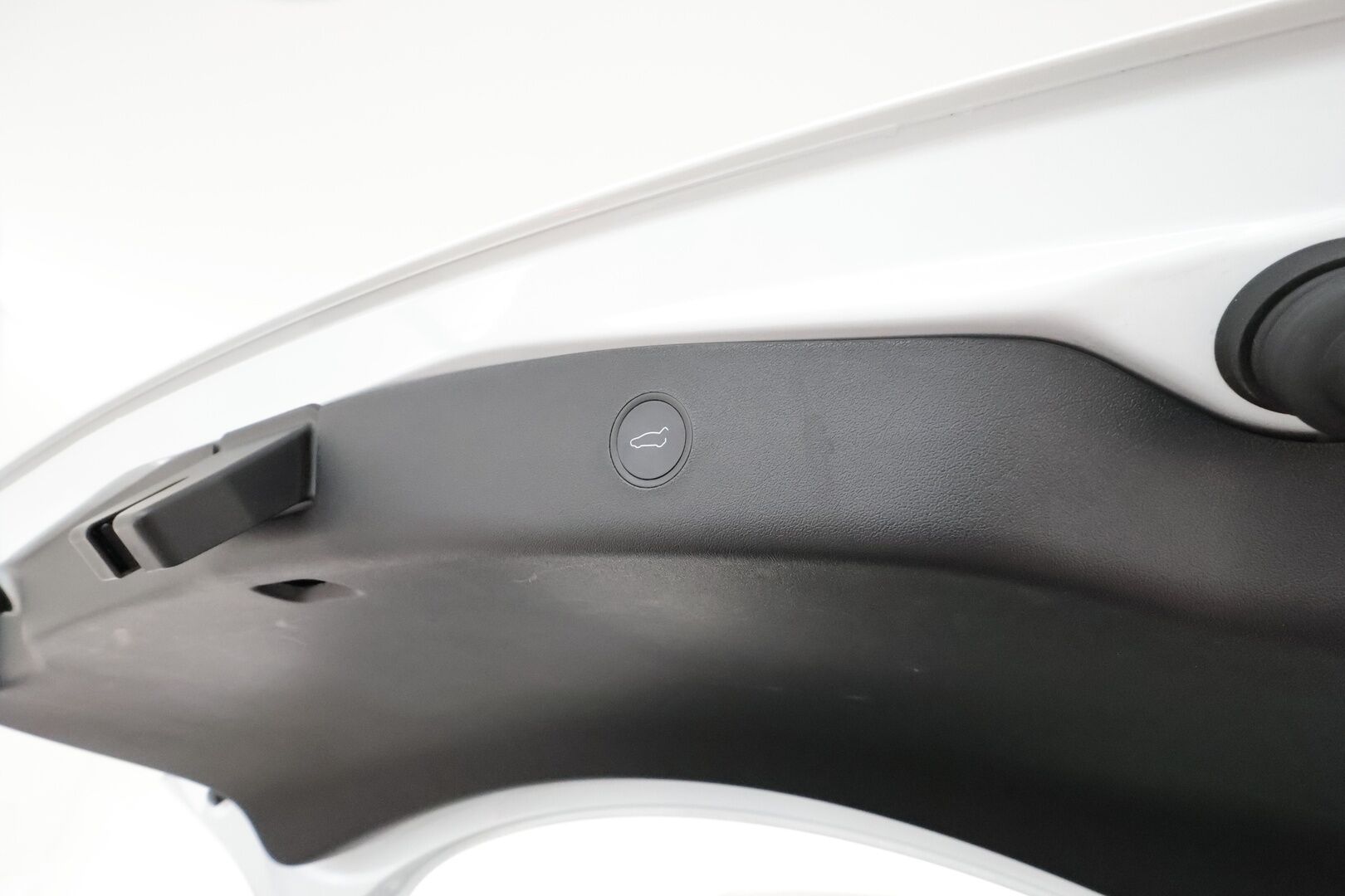 TESLA MODEL 3 2021 Long Range Dual Motor **Lämpöpumppu / Matrix LED / Autopilot / Premium Audio / Lasikatto / P.kamera**