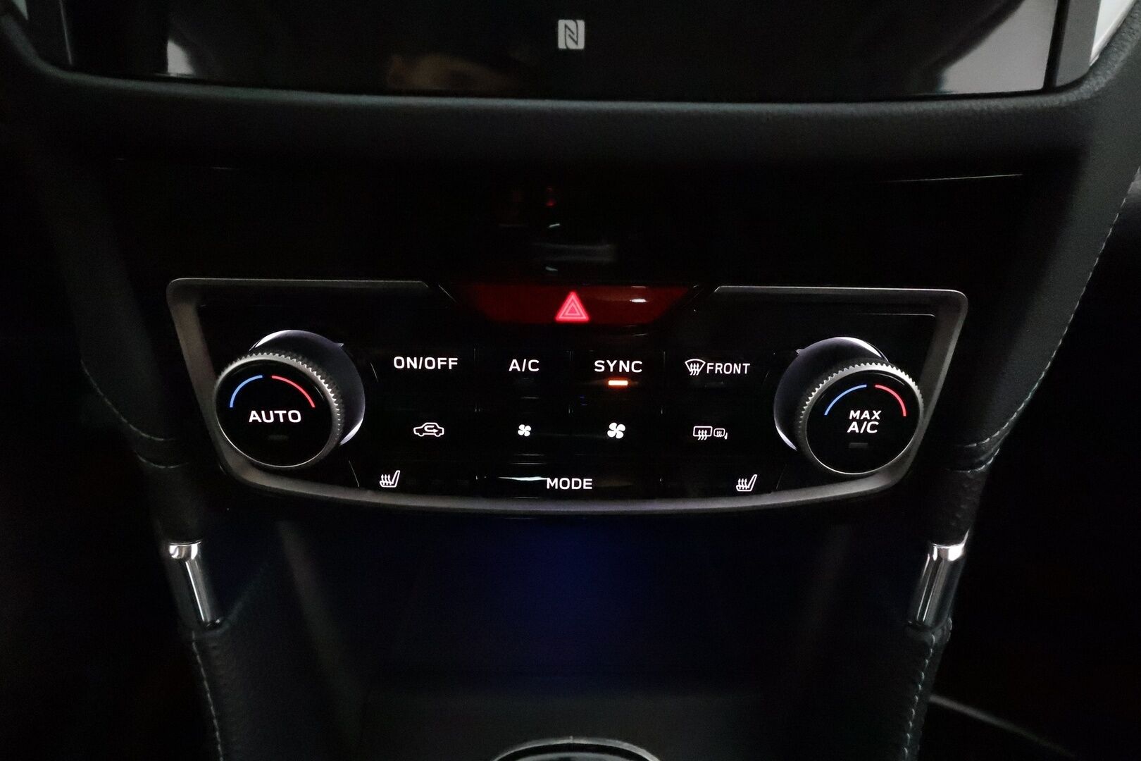 SUBARU FORESTER 2020 2,0i e-Boxer Ridge CVT ** Koukku / Adapt.Vakkari / P.Kamera / LED-valot / Muistipenkki / Navi / Kaistavahti / Keyless ** - 3,99 % KORKOTARJOUS TÄHÄN AUTOON - Kahdet Renkaat