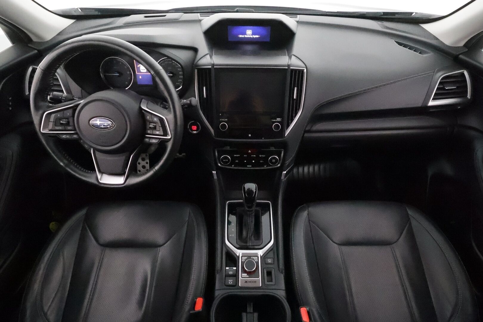 SUBARU FORESTER 2020 2,0i e-Boxer Ridge CVT ** Koukku / Adapt.Vakkari / P.Kamera / LED-valot / Muistipenkki / Navi / Kaistavahti / Keyless ** - 3,99 % KORKOTARJOUS TÄHÄN AUTOON - Kahdet Renkaat