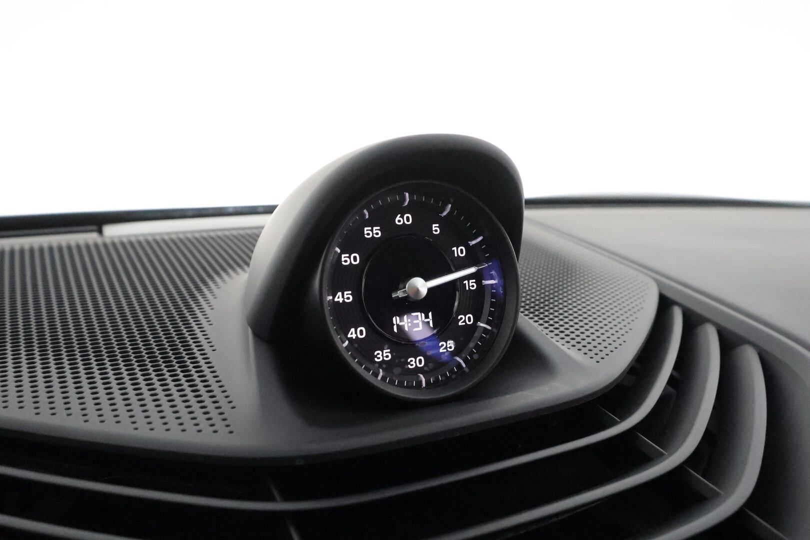 PORSCHE TAYCAN 2021 Turbo 680HV ** Sport Design / Sport Chrono / 18-suunt. ist. / Matrix PDLS+ / PSCB / InnoDrive / Bose / 360-kam. ** - 2,99 % KORKOTARJOUS TÄHÄN AUTOON - Akku kuntotarkastettu / Huippuvarusteet! / Upea kokonaisuus / Alcantara-katto