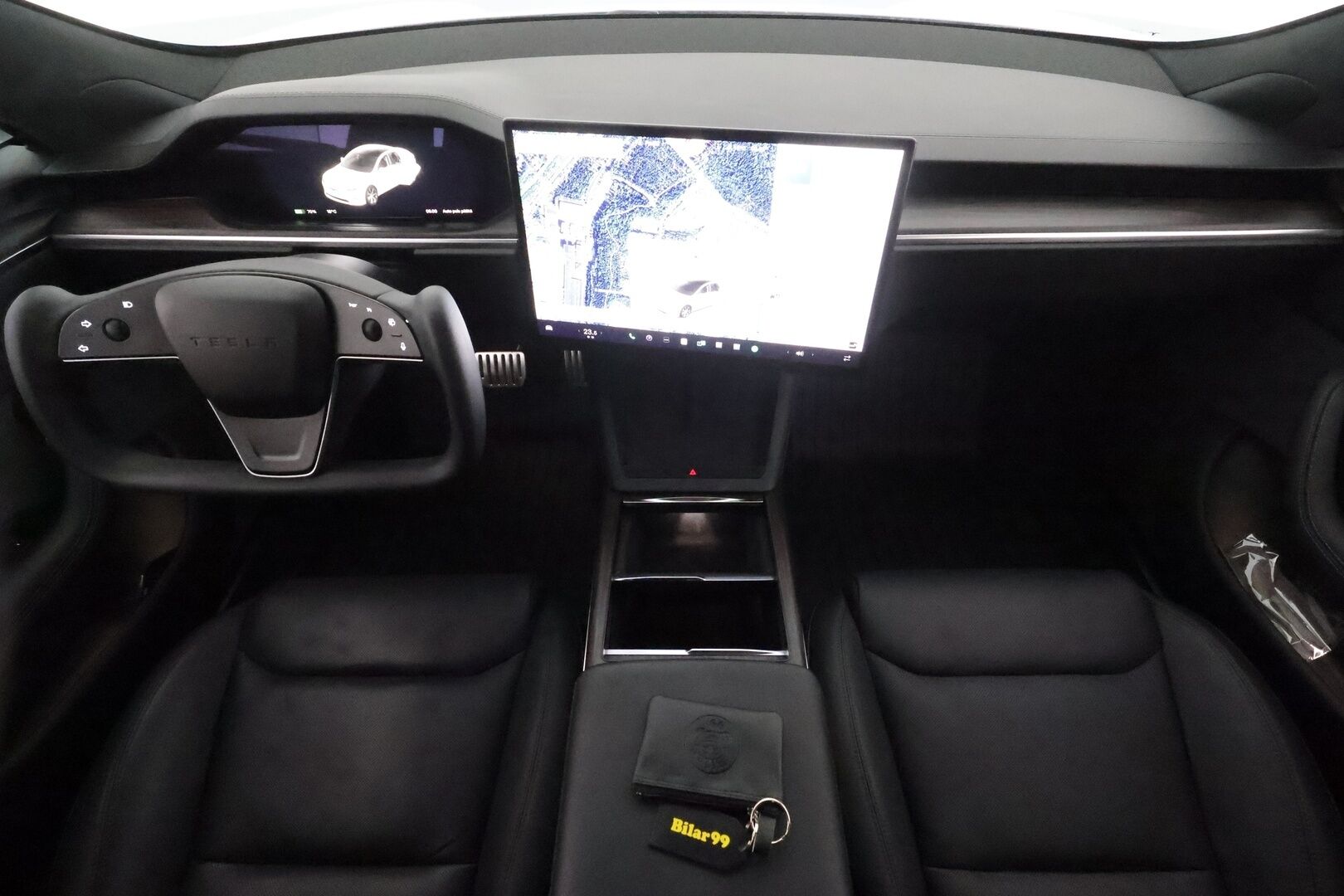 TESLA MODEL S 2023 Long Range ** Lasikatto / Lämpöpumppu / Adapt.Vakkari / Matrix-LED / P.Kamera / Ilmastoitu Muistipenkki / Navi ** - 2,99 % KORKOTARJOUS TÄHÄN AUTOON - 2x Latauskaapelit / Kahdet Renkaat