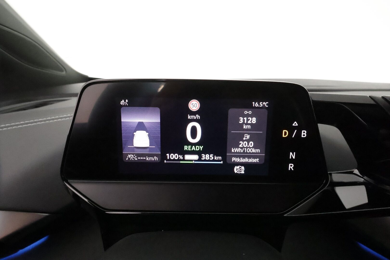 VOLKSWAGEN ID.5 2023 150kW Pro Performance ** Lämpöpumppu / 360° / Matrix-LED / Adapt.Vakkari / Hierovat Sporttipenkit Muistilla / Navi ** - 3,99 % KORKOTARJOUS TÄHÄN AUTOON - Kahdet Renkaat / Akku Kuntotarkistettu!