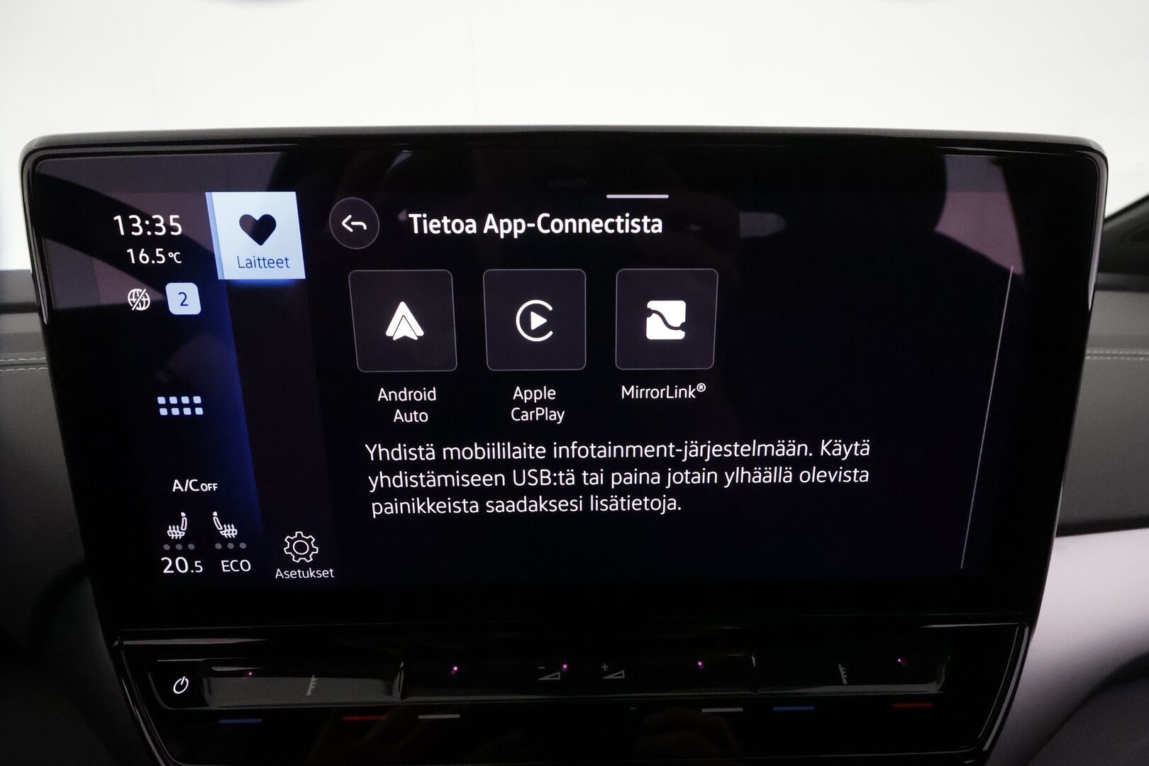 VOLKSWAGEN ID.5 2023 150kW Pro Performance ** Lämpöpumppu / 360° / Matrix-LED / Adapt.Vakkari / Hierovat Sporttipenkit Muistilla / Navi ** - 3,99 % KORKOTARJOUS TÄHÄN AUTOON - Kahdet Renkaat / Akku Kuntotarkistettu!