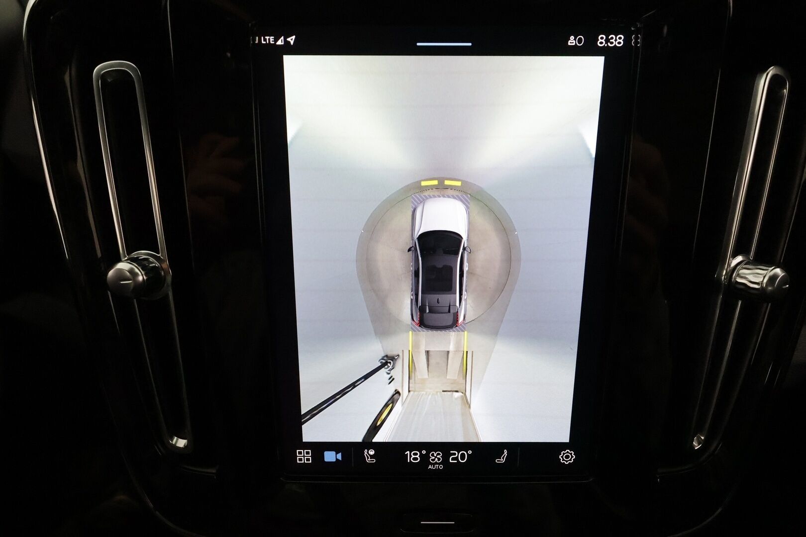 Volvo C40 2022 Recharge Twin ** 360° / Lämpöpumppu / Adapt.Vakkari / Pixel-LED / Harman/Kardon / Sporttipenkki Muistilla / Navi ** - 3,99 % KORKOTARJOUS TÄHÄN AUTOON - Akku kuntotarkatettu