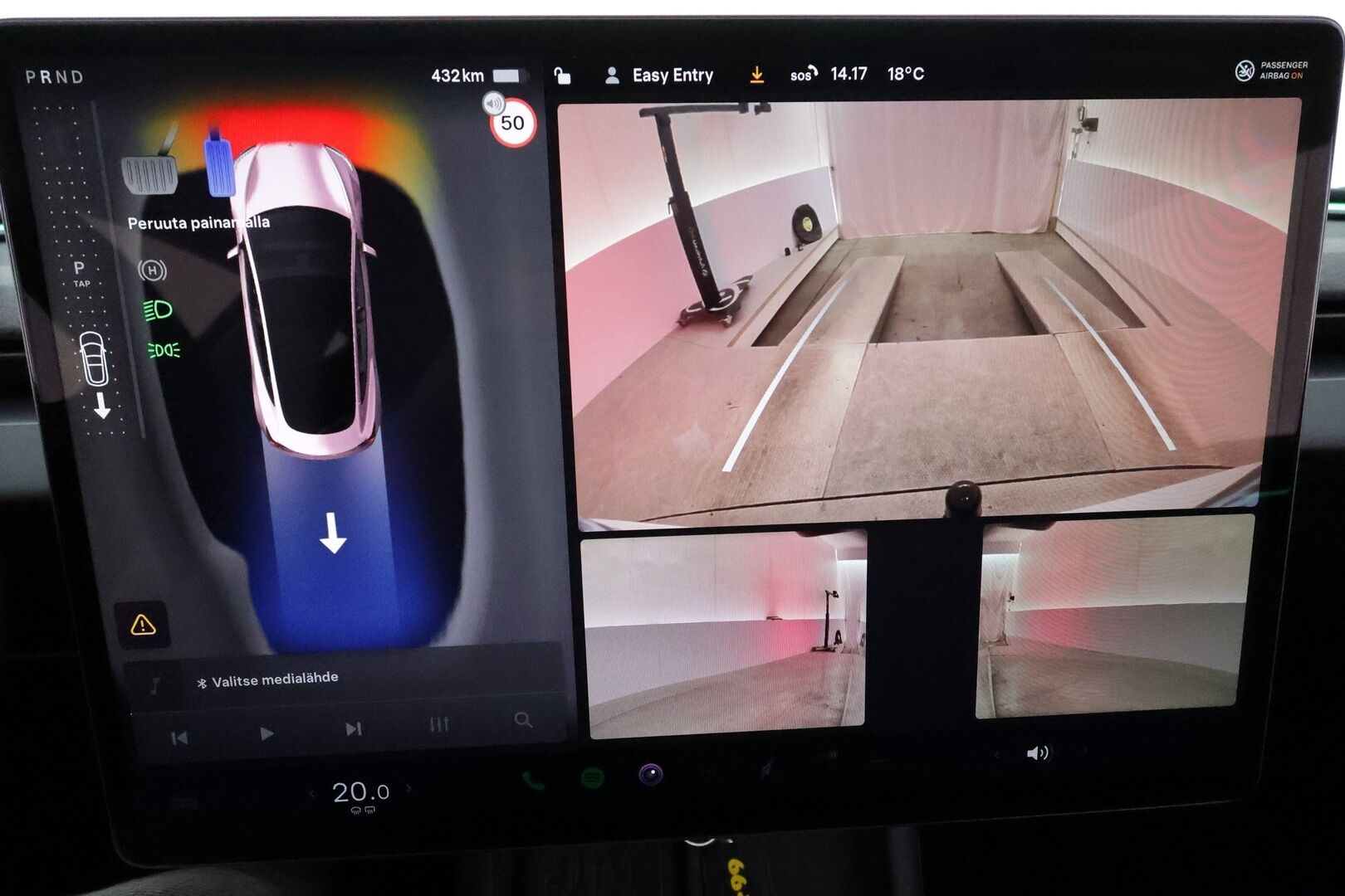 TESLA MODEL 3 2024 Highland Long Range AWD ** Lasikatto / Lämpöpumppu / Koukku / Matrix-LED / P.Kamera / Ilmastoitu Muistipenkki ** - 3,99 % KORKOTARJOUS TÄHÄN AUTOON - 2x Latauskaapelit / Kahdet Renkaat