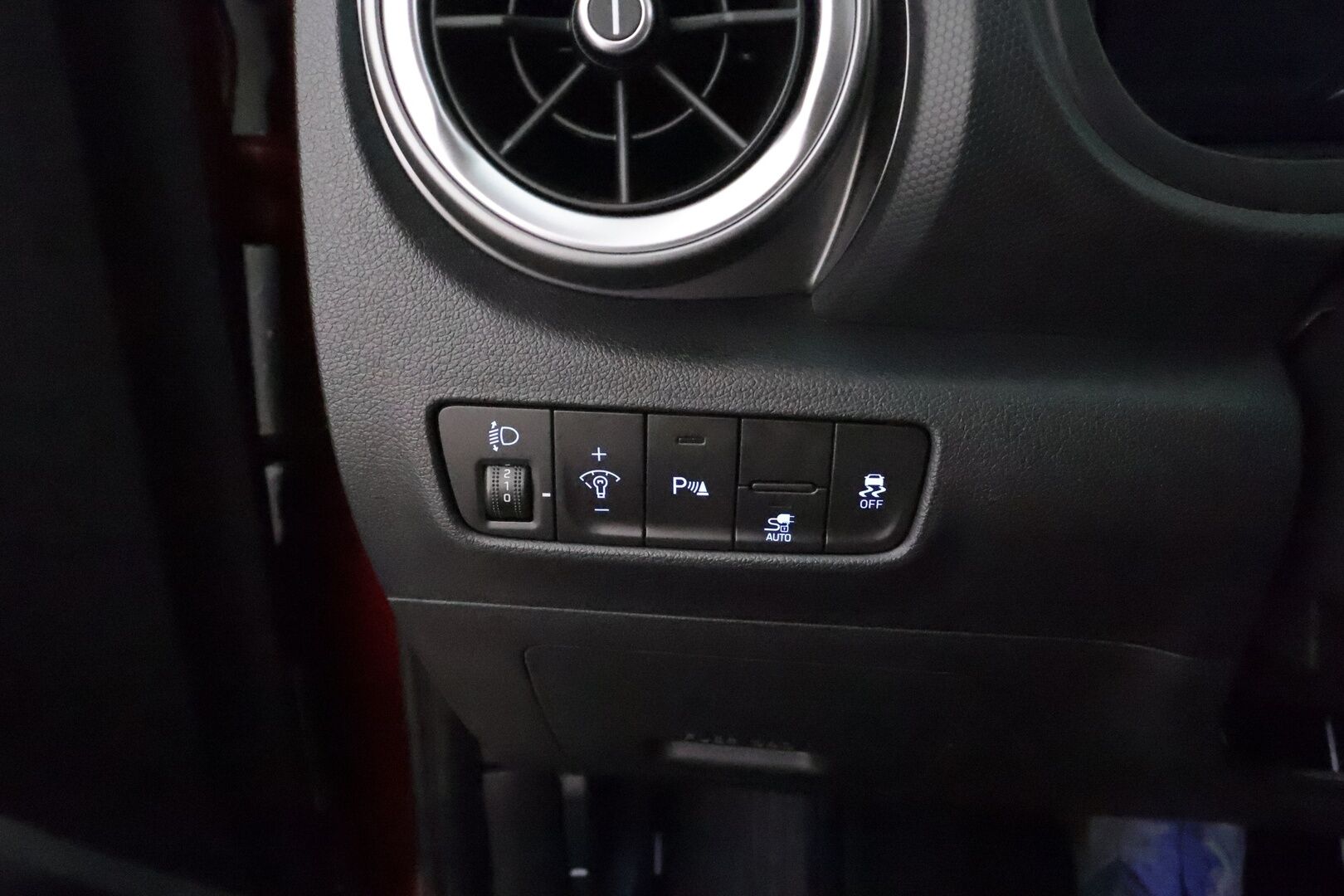 HYUNDAI KONA 2022 39kWh Trend **Adapt.vakkari / Lämpöpumppu / KRELL Audio / P.kamera / KeylessGo / Digimittaristo** - Akku kuntotarkastettu
