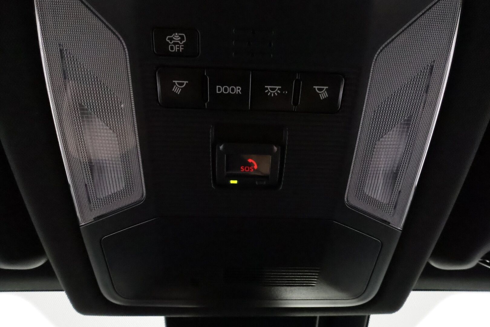 TOYOTA RAV4 PLUG-IN 2020 Hybrid 2,5 AWD **360.kamera / HUD / JBL / Muistipenkki / Ilmastoidut penkit / Koukku / Navi** - 3,99 % KORKOTARJOUS TÄHÄN AUTOON - 