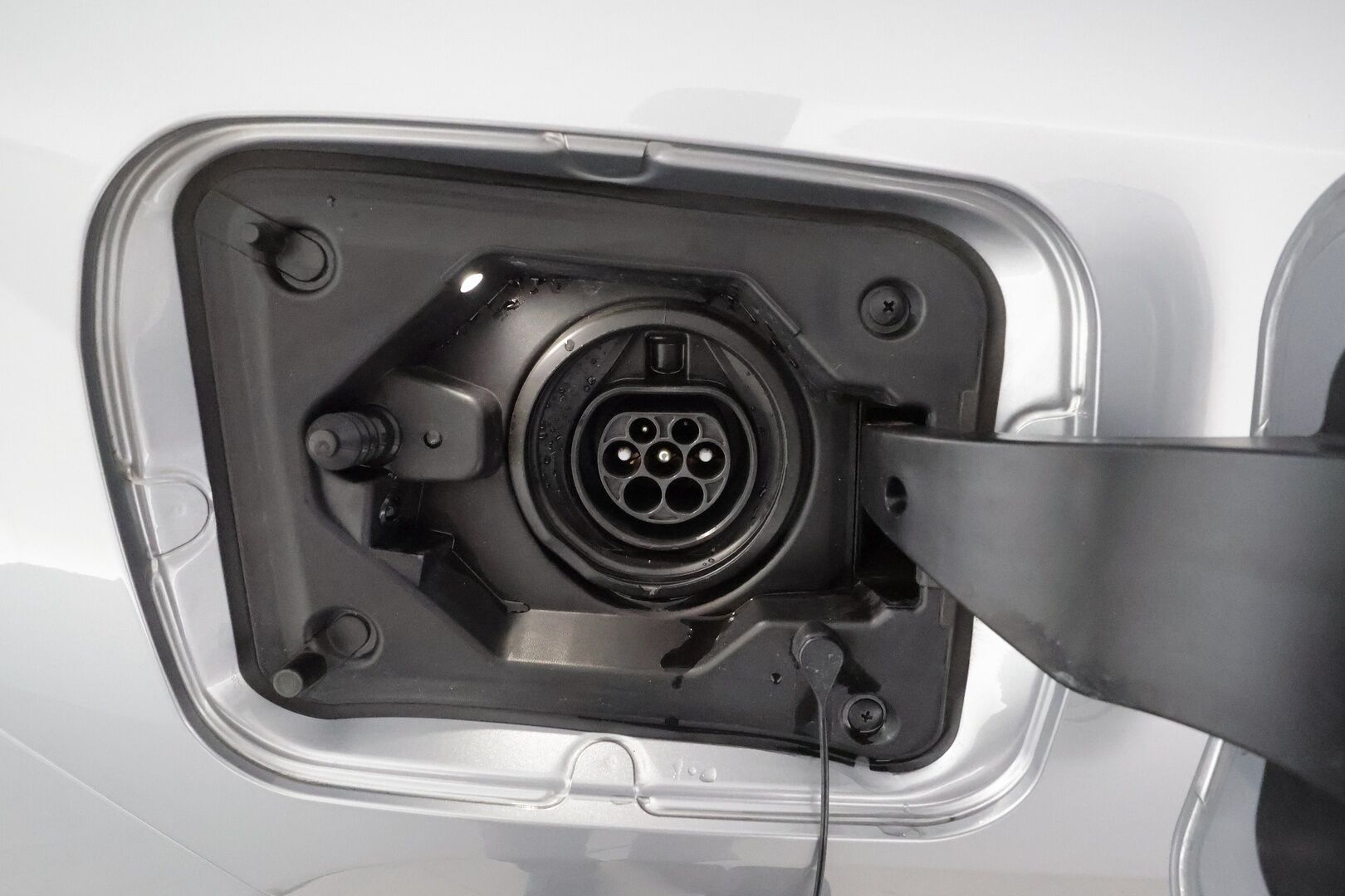 TOYOTA RAV4 PLUG-IN 2020 Hybrid 2,5 AWD **360.kamera / HUD / JBL / Muistipenkki / Ilmastoidut penkit / Koukku / Navi** - 3,99 % KORKOTARJOUS TÄHÄN AUTOON - 