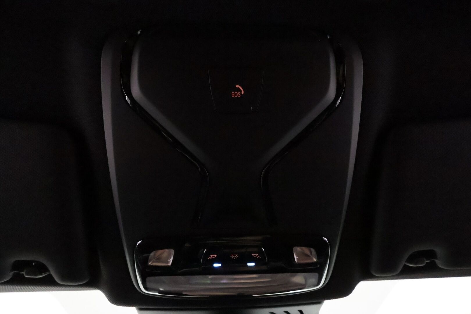 BMW I4 2023 Gran Coupe 40 eDrive M-Sport ** HUD / 360° Kamera / Adapt.Vakkari / Laser-LED / HiFi / Sporttipenkki Muistilla ** - 3,99 % KORKOTARJOUS TÄHÄN AUTOON - Akku kuntotarkastettu / 2x Latauskaapelit / Kahdet Renkaat / 