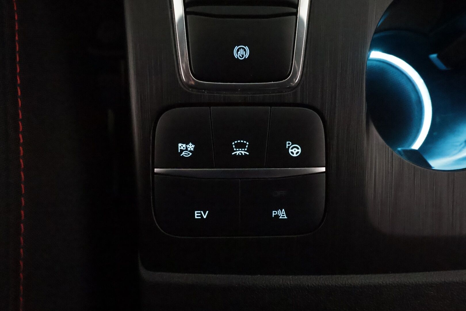 FORD KUGA 2023 FORD KUGA 2,5 Ladattava hybridi (PHEV) 225hv CVT FWD ST-Line X **HUD / Adapt.vakkari / LED / P.kamera / KeylessGo** - 3,99 % KORKOTARJOUS TÄHÄN AUTOON - 