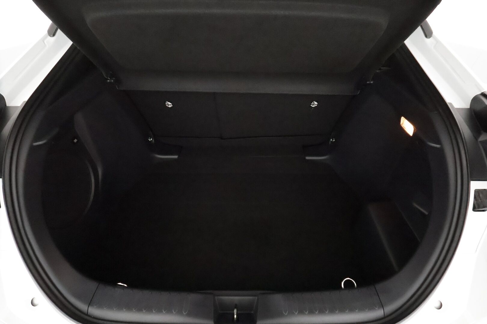 TOYOTA C-HR 2024 2,0 Hybrid AWD-i GR SPORT **HUD / JBL / Adapt.vakkari / P.kamera / Muistipenkki / Sporttipenkit / Navi / KeylessGo** - 3,99 % KORKOTARJOUS TÄHÄN AUTOON - * Uusikorinen C-HR kovilla varusteilla! / Kahdet renkaat vanteilla! *