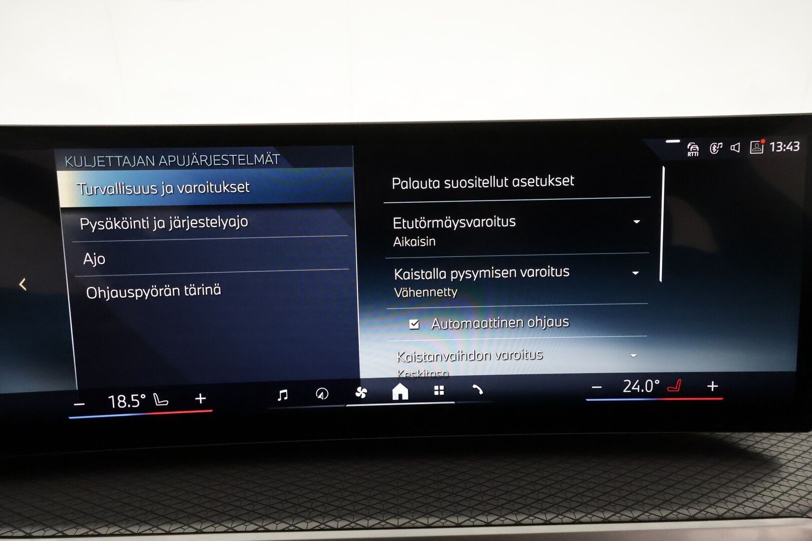 BMW I4 2024 eDrive40 M Sport **HUD / P.kamera / LED-valot / Harman/Kardon / Sporttipenkit / Navi / Kaistavahti / Comfort Access** - 3,99 % KORKOTARJOUS TÄHÄN AUTOON - Akku kuntotarkastettu / 2x Latauskaapelit