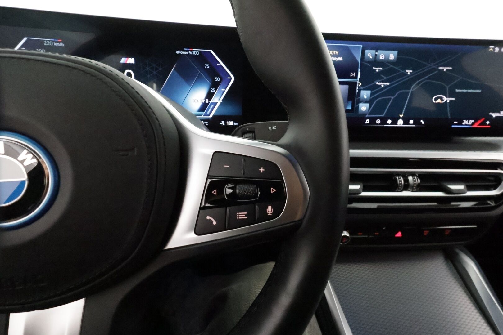 BMW I4 2024 eDrive40 M Sport **HUD / P.kamera / LED-valot / Harman/Kardon / Sporttipenkit / Navi / Kaistavahti / Comfort Access** - 3,99 % KORKOTARJOUS TÄHÄN AUTOON - Akku kuntotarkastettu / 2x Latauskaapelit