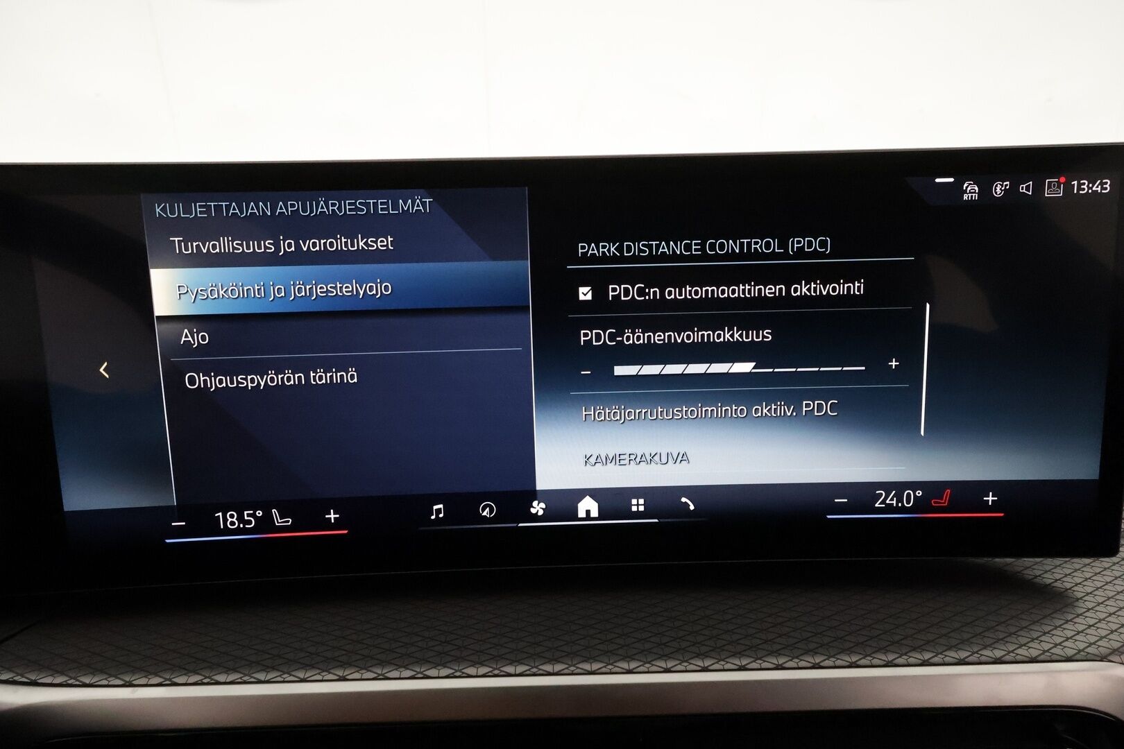 BMW I4 2024 eDrive40 M Sport **HUD / P.kamera / LED-valot / Harman/Kardon / Sporttipenkit / Navi / Kaistavahti / Comfort Access** - 3,99 % KORKOTARJOUS TÄHÄN AUTOON - Akku kuntotarkastettu / 2x Latauskaapelit