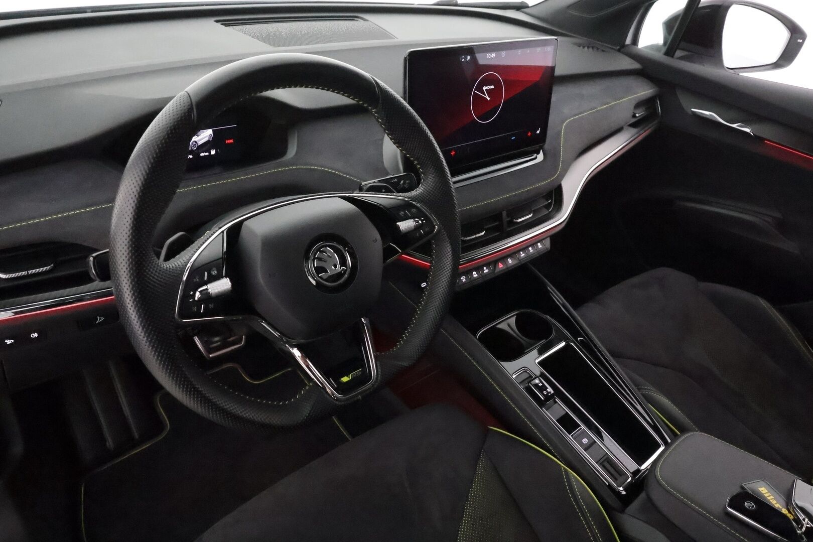 SKODA ENYAQ 2023 Coupe 80x 4X4 RS iV *Lämpöpumppu / Koukku / Lasikatto / Matrix-LED / ACC / Muistipenkki / Kamera* - 3,99 % KORKOTARJOUS TÄHÄN AUTOON - Kahdet Vanteet / Soh 94% / ALV