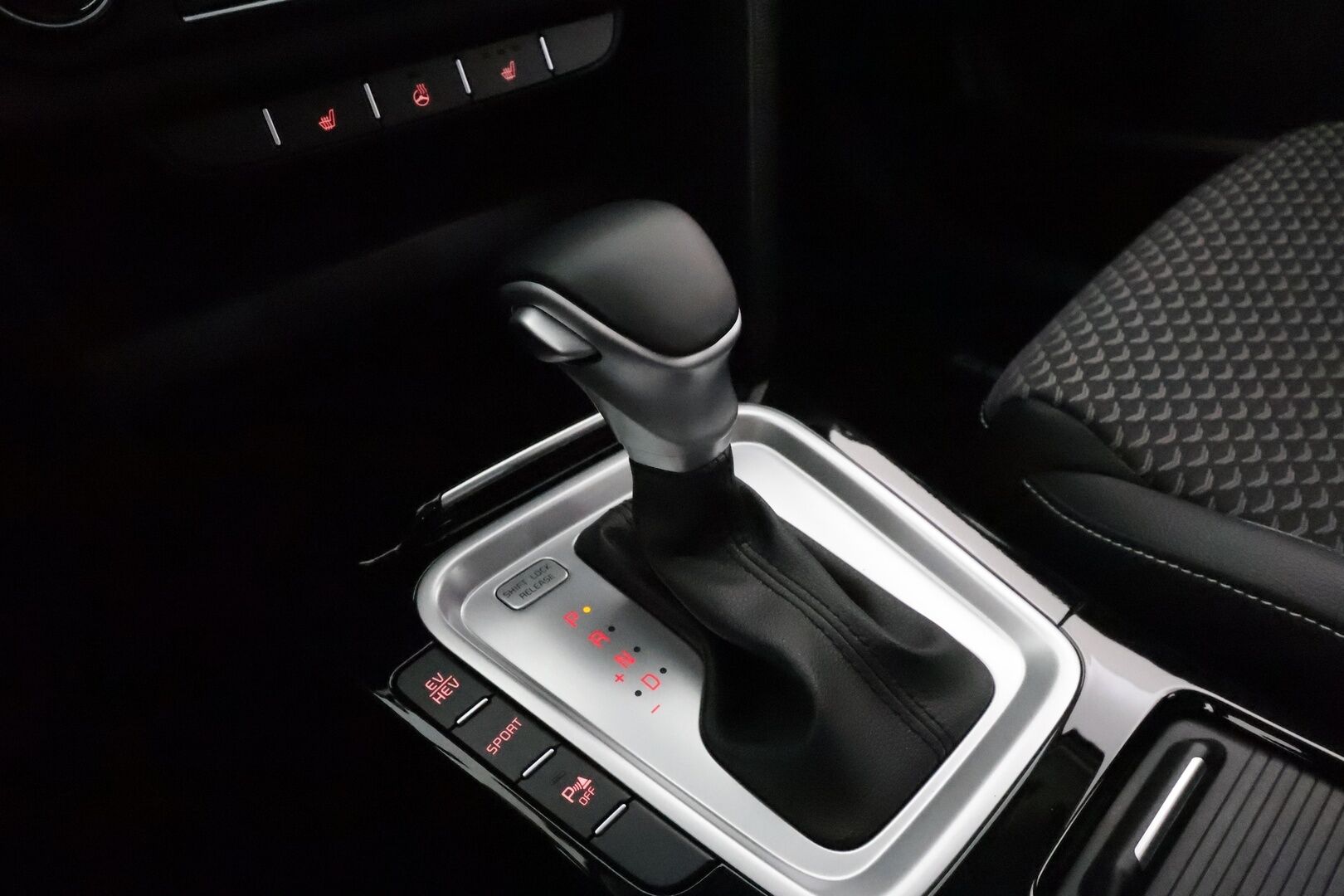 KIA XCEED 2022 1,6 GDI Plug-In Hybrid Business Premium DCT **Adapt.vakkari / P.kamera / Digimittaristo / Puolinahat / KeylessGo**