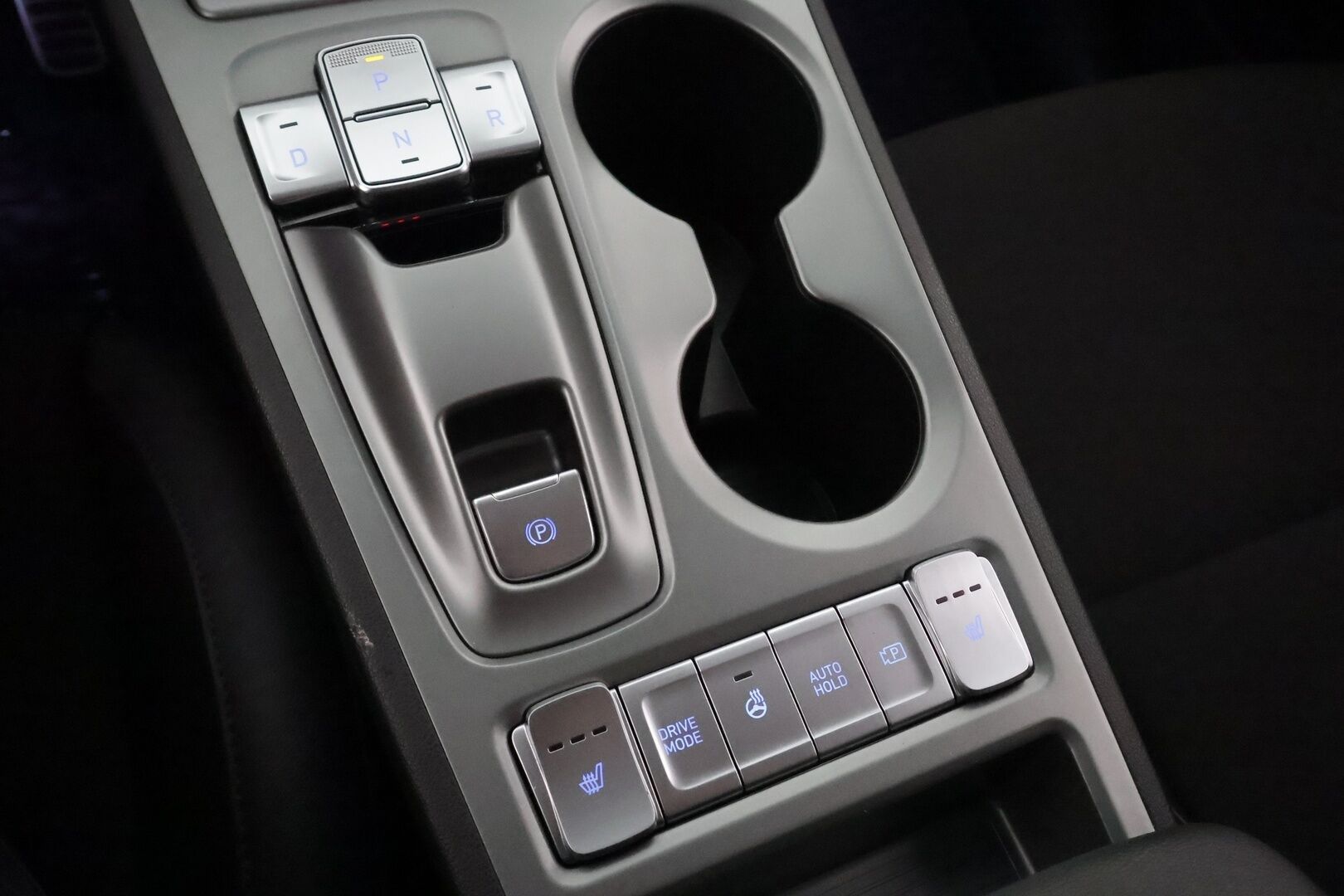 HYUNDAI KONA 2022 electric 64 kWh 204 hv Style **Lämpöpumppu / Krell Audio / Digimittaristo / P.kamera / KeylessGo**