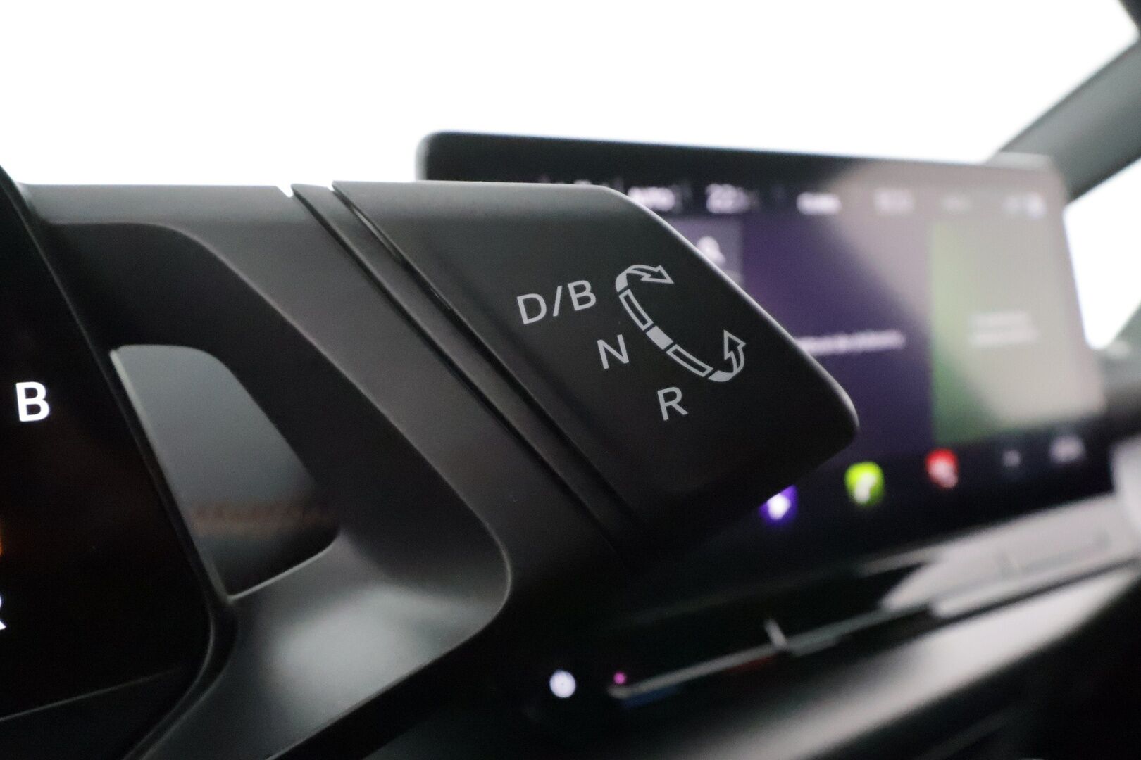 CUPRA BORN 2023 e-Boost 170kW ** HUD / Lämpöpumppu / Adapt.Vakkari / P.Kamera / LED-valot / Hierovat Sporttipenkit / Navi ** - Akku kuntotarkastettu / Kahdet Renkaat 