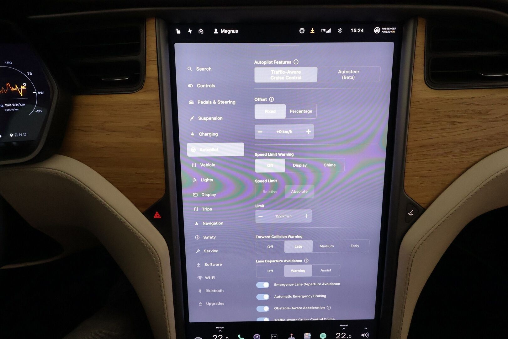 TESLA MODEL S 2019 100D AWD **Lasikatto / P.kamera / LED-valot / Ilma-alusta / Nahkaverhoilu / Navi / Kaistavahti / KeylessGO** - 3,99 % KORKOTARJOUS TÄHÄN AUTOON - 2x Latauskaapelit / Kahdet Renkaat
