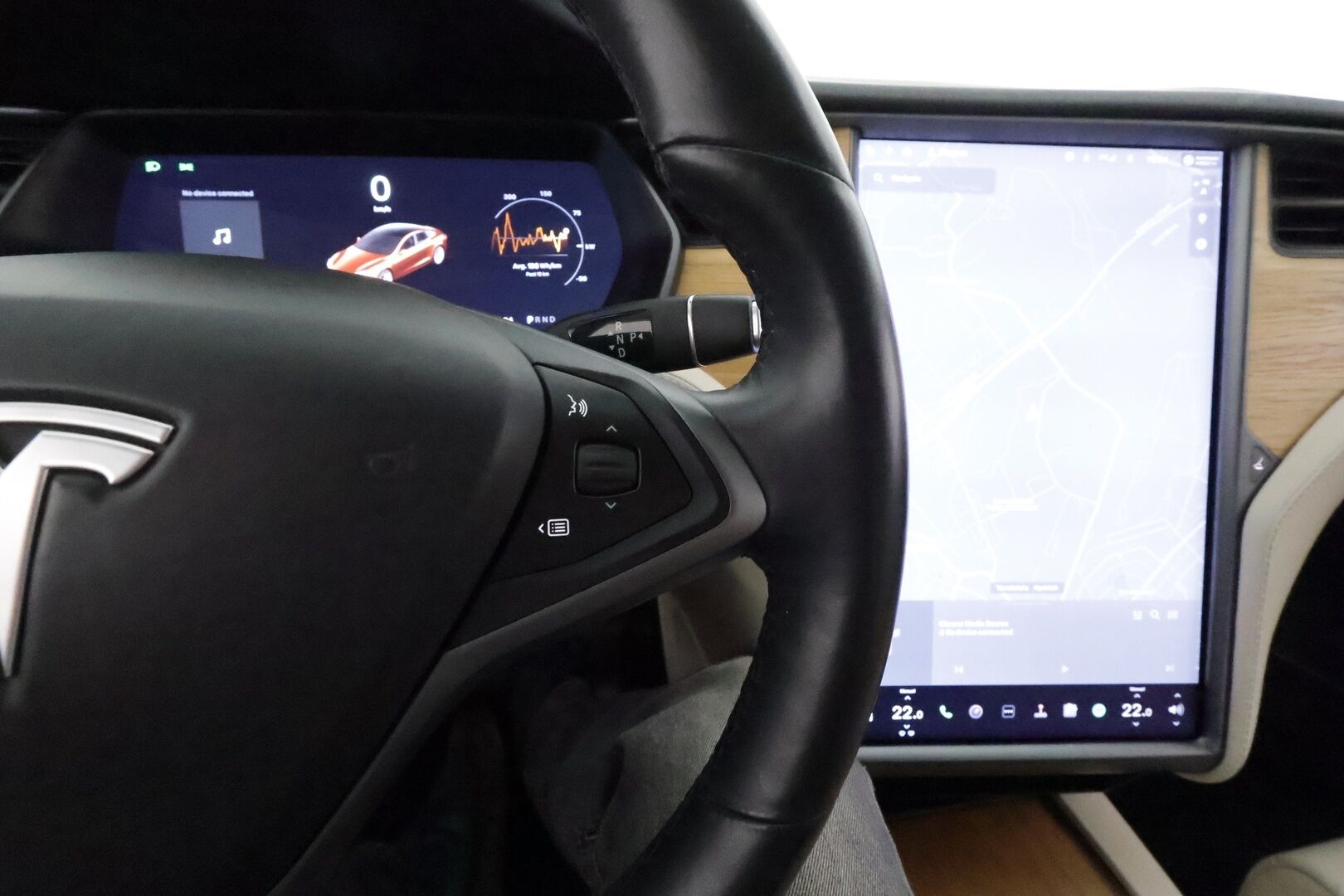 TESLA MODEL S 2019 100D AWD **Lasikatto / P.kamera / LED-valot / Ilma-alusta / Nahkaverhoilu / Navi / Kaistavahti / KeylessGO** - 3,99 % KORKOTARJOUS TÄHÄN AUTOON - 2x Latauskaapelit / Kahdet Renkaat