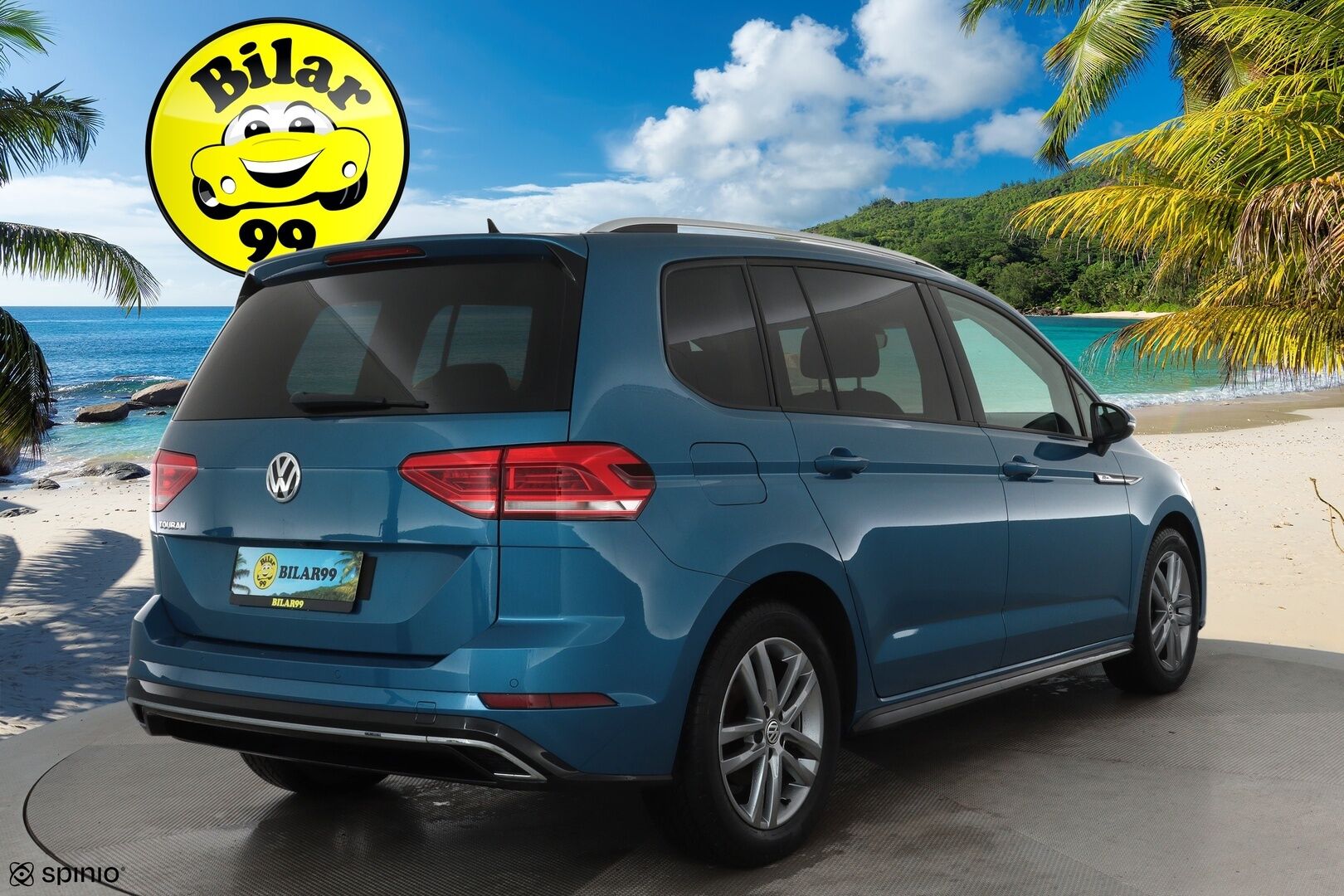 VOLKSWAGEN TOURAN 2019 R-Line 1,5 TSI EVO 110 kW DSG 7-Paik **Webasto / Koukku / Adapt.Vakkari / LED-valot / P.Kamera** - Kahdet Renkaat / R-line ulkopaketti / Metalliväri / Tehtaan vetokoukku