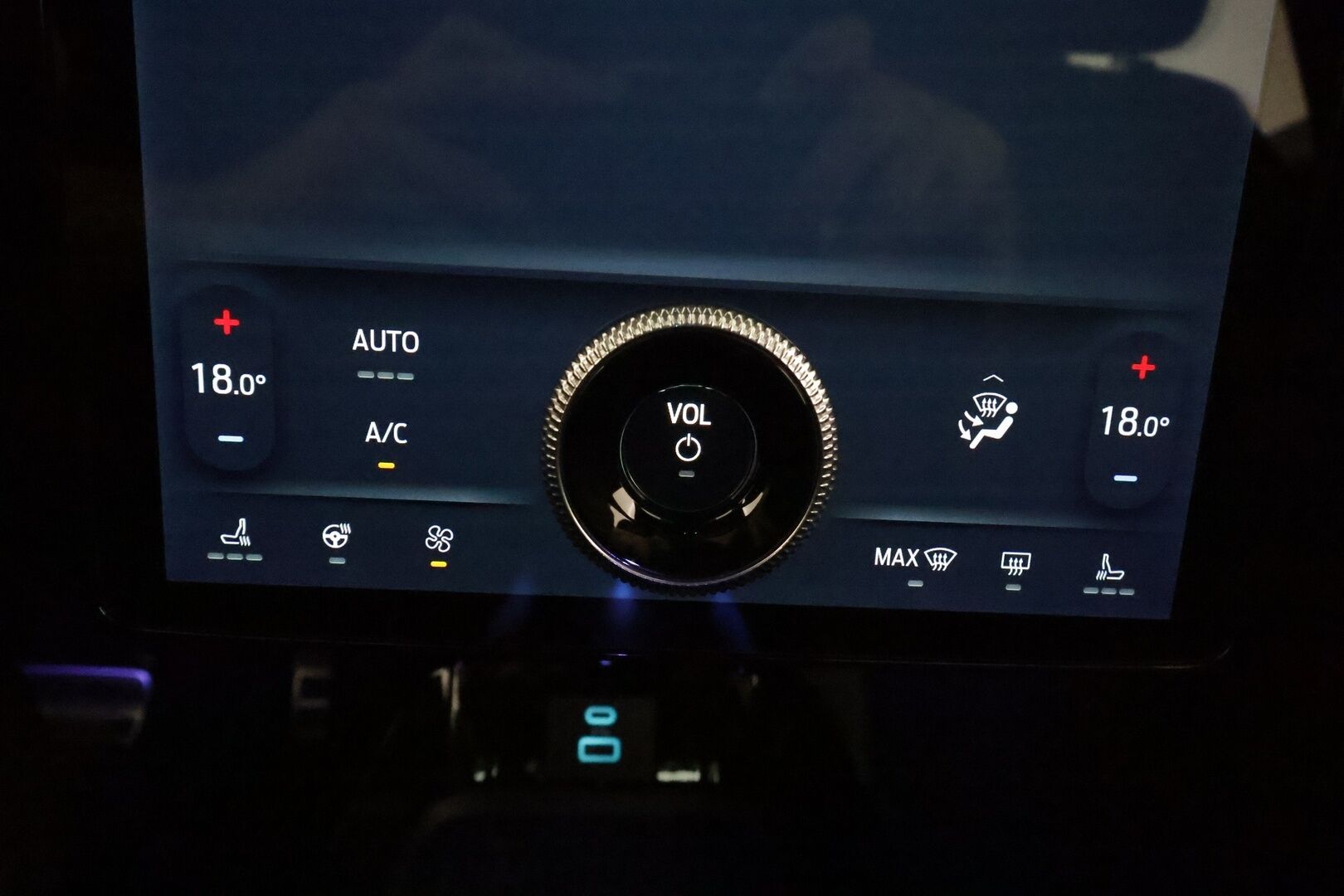 FORD MUSTANG MACH-E 2021 AWD *Lasikatto / Bang&Olufsen / ACC / LED-valot / 360° / Muistipenkki / Navi / Kaistavahti / Keyless* - 3,99 % KORKOTARJOUS TÄHÄN AUTOON - Akku kuntotarkastettu / ALV / Molemmat laturit / Merkkihuollettu / Seuraava huolto 2027