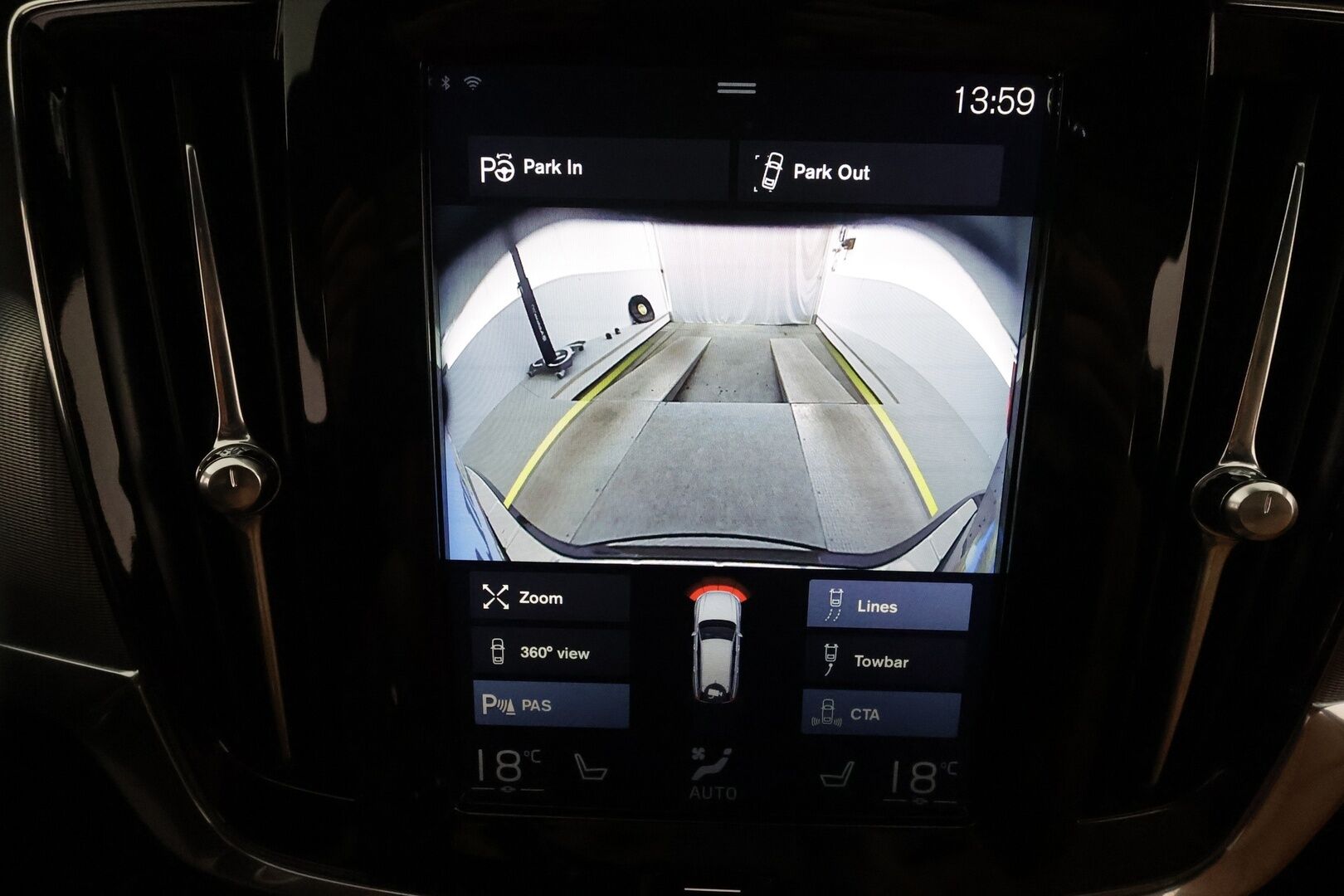 Volvo V90 2017 D5 AWD Inscription aut **Hierovat ja ilmastoidut penkit muistilla / Bowers & Wilkins / 360.kamera / Panorama / Koukku / Ruskeat nahat** - 3,99 % KORKOTARJOUS TÄHÄN AUTOON - KeylessGo / BLIS / Full LED / HUD