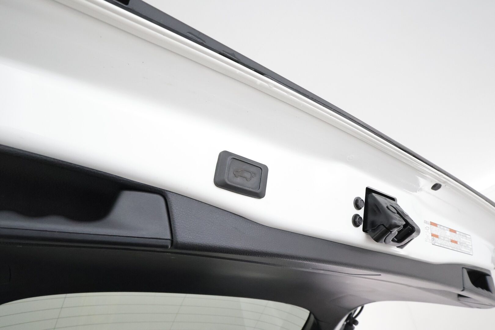 TOYOTA RAV4 PLUG-IN 2020 Hybrid 2,5 AWD-i Style **Adapt.Vakkari / P.kamera / LED-valot / Kaistavahti / Apple&android / KeylessGO** - 3,99 % KORKOTARJOUS TÄHÄN AUTOON - 2x Latauskaapelit