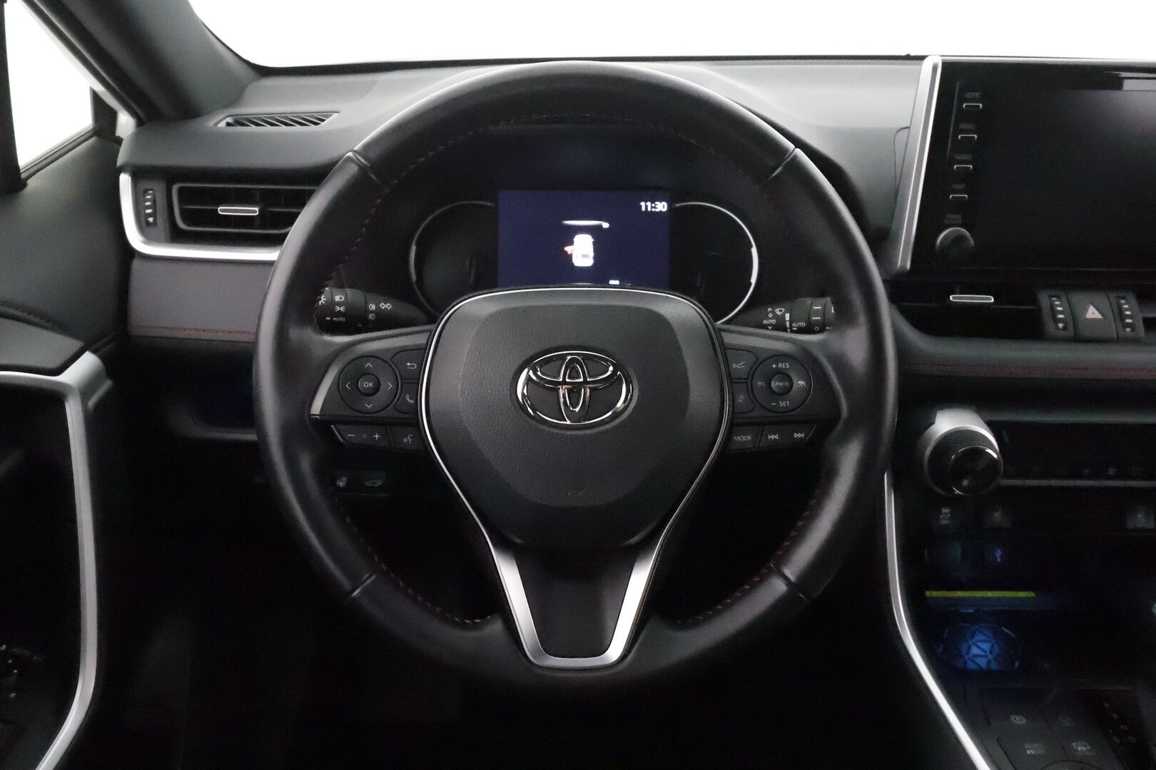 TOYOTA RAV4 PLUG-IN 2020 Hybrid 2,5 AWD-i Style **Adapt.Vakkari / P.kamera / LED-valot / Kaistavahti / Apple&android / KeylessGO** - 3,99 % KORKOTARJOUS TÄHÄN AUTOON - 2x Latauskaapelit