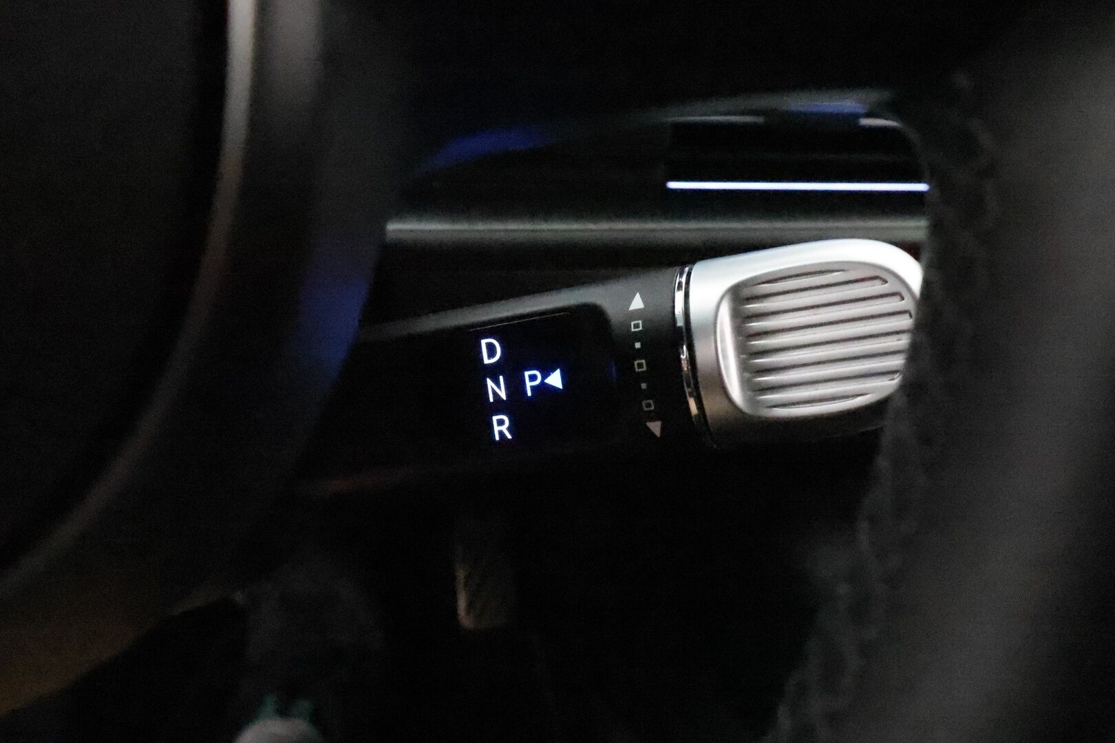 HYUNDAI IONIQ 6 2023 AWD First Edition 77 kWh 325 hv **Lasikatto / Bose / 360.kamera / Adapt.vakkari / Muistipenkki / Puolinahat / P.kamera** - 3,99 % KORKOTARJOUS TÄHÄN AUTOON - Akku kuntotarkastettu / Merkkihuollettu