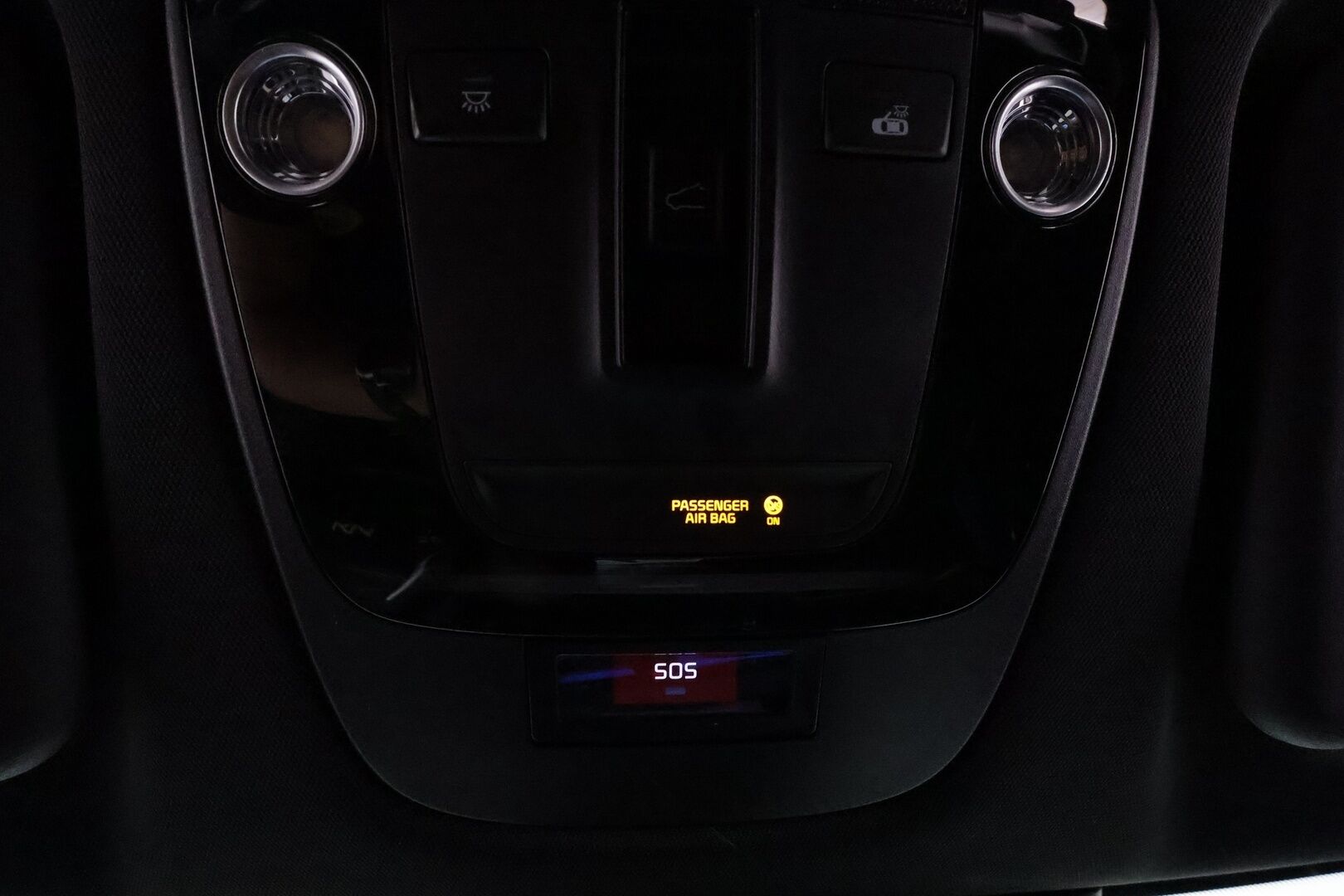 KIA EV6 2024 GT AWD 77 kWh 585 hv **Lasikatto / 360.kamera / Meridian Audio / Sporttipenkit / Adapt.vakkari / Digimittaristo** - 3,99 % KORKOTARJOUS TÄHÄN AUTOON - Akku kuntotarkastettu