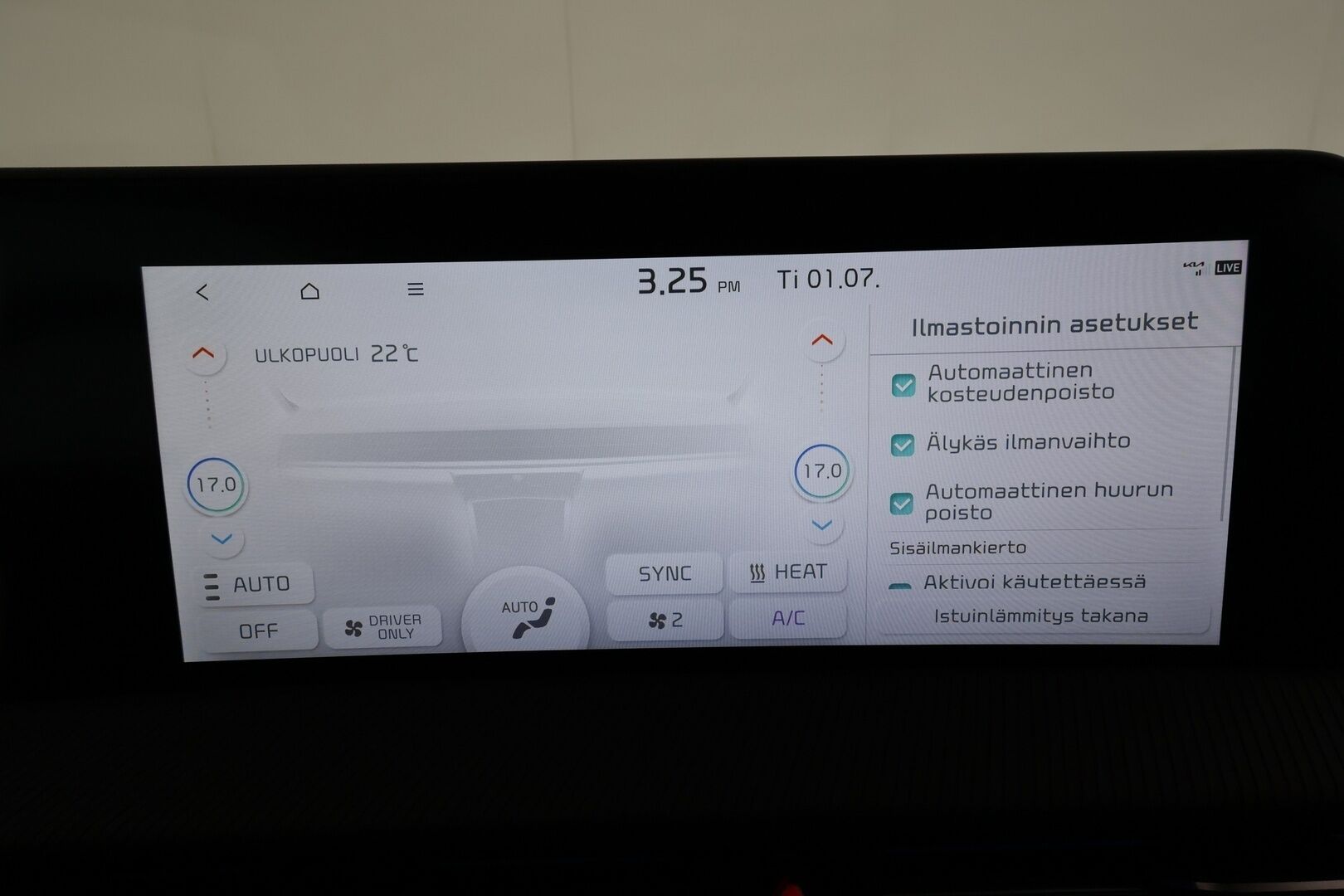 KIA EV6 2024 GT AWD 77 kWh 585 hv **Lasikatto / 360.kamera / Meridian Audio / Sporttipenkit / Adapt.vakkari / Digimittaristo** - 3,99 % KORKOTARJOUS TÄHÄN AUTOON - Akku kuntotarkastettu