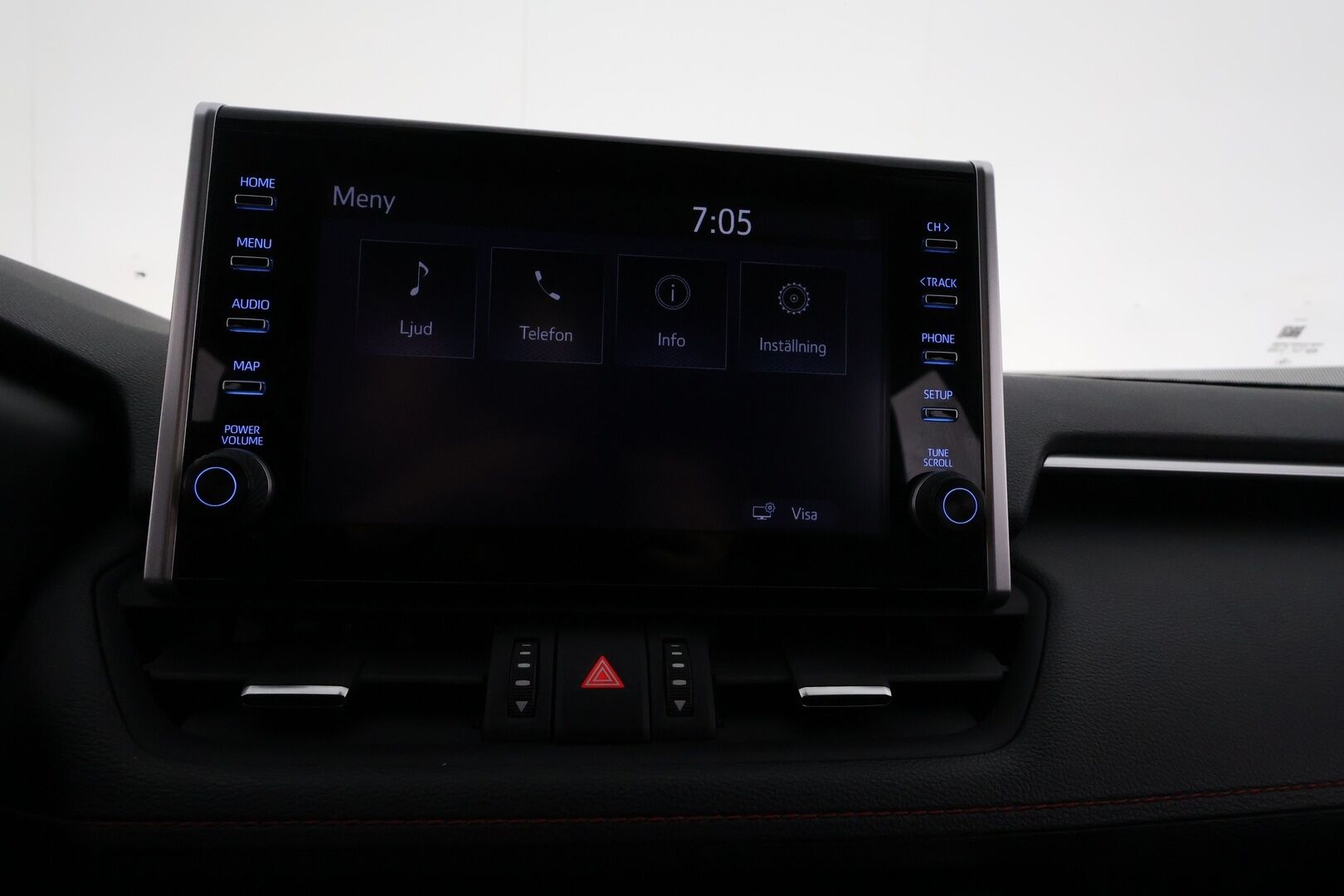 TOYOTA RAV4 PLUG-IN 2021 Hybrid 2,5 AWD-i Style **Adapt.Vakkari / LED-valot / Sisätilanlämmitin / P.Kamera / Koukku / Kaistavahti / Keyless** - 2x Latauskaapelit / Kahdet Renkaat