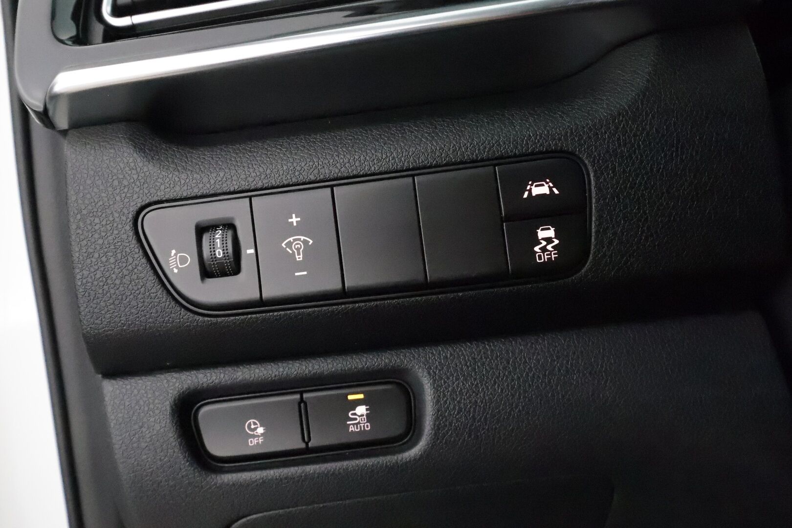 KIA NIRO 2021 Business 204 hv **Adapt.Vakkari / P.kamera / Navi / Kaistavahti / Puolinahat / Digimittaristo / KeylessGO** - Akku kuntotarkastettu! / Kahdet Renkaat