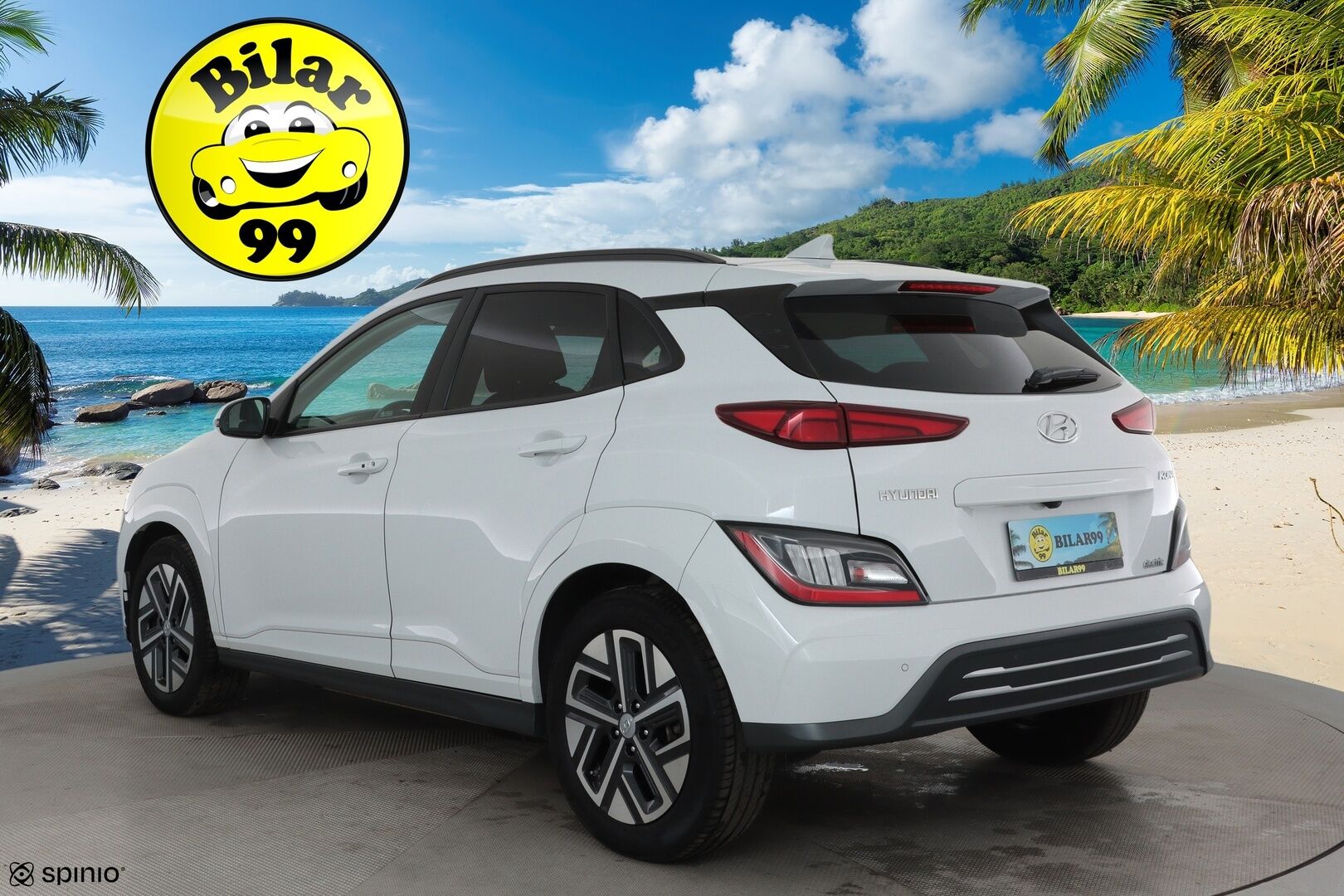HYUNDAI KONA 2021 electric 64 kWh 204 hv Style **Lämpöpumppu / Adapt.vakkari / Kattoluukku / Ilmastoidut penkit / P.kamera / Apple&Android** - Merkkihuollettu / Kahdet renkaat vanteilla