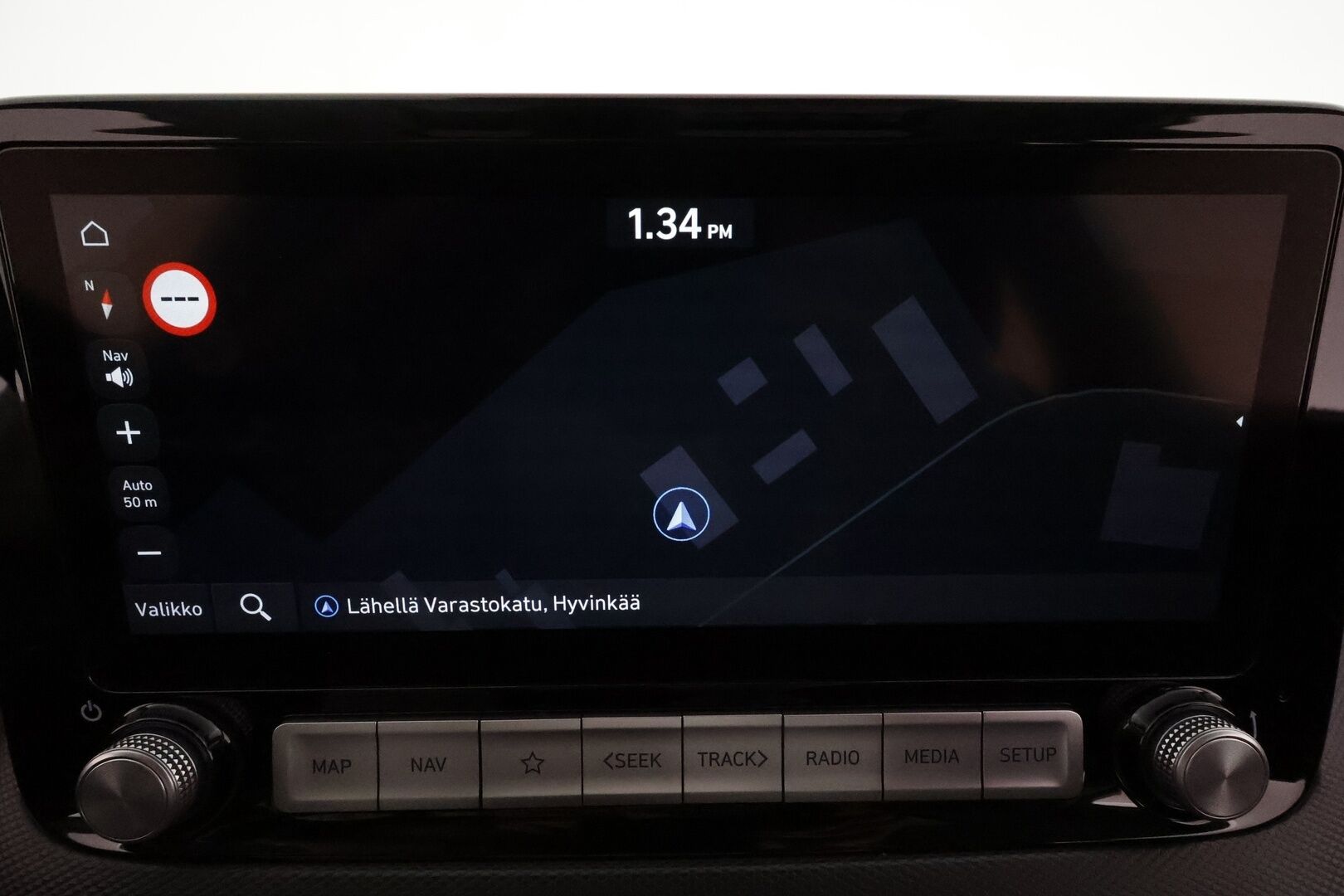 HYUNDAI KONA 2021 electric 64 kWh 204 hv Style **Lämpöpumppu / Adapt.vakkari / Kattoluukku / Ilmastoidut penkit / P.kamera / Apple&Android** - Merkkihuollettu / Kahdet renkaat vanteilla