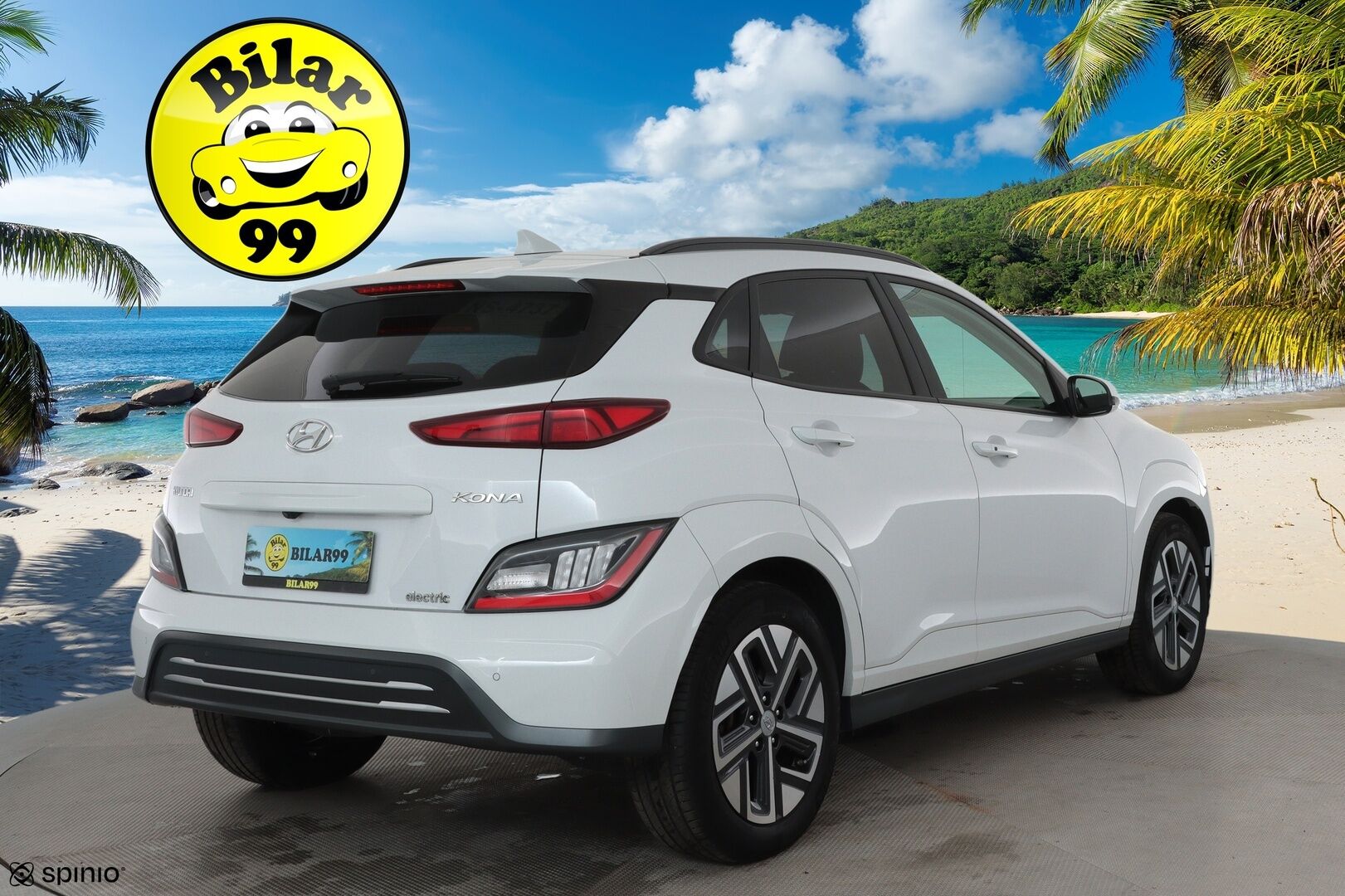 HYUNDAI KONA 2021 electric 64 kWh 204 hv Style **Lämpöpumppu / Adapt.vakkari / Kattoluukku / Ilmastoidut penkit / P.kamera / Apple&Android** - Merkkihuollettu / Kahdet renkaat vanteilla