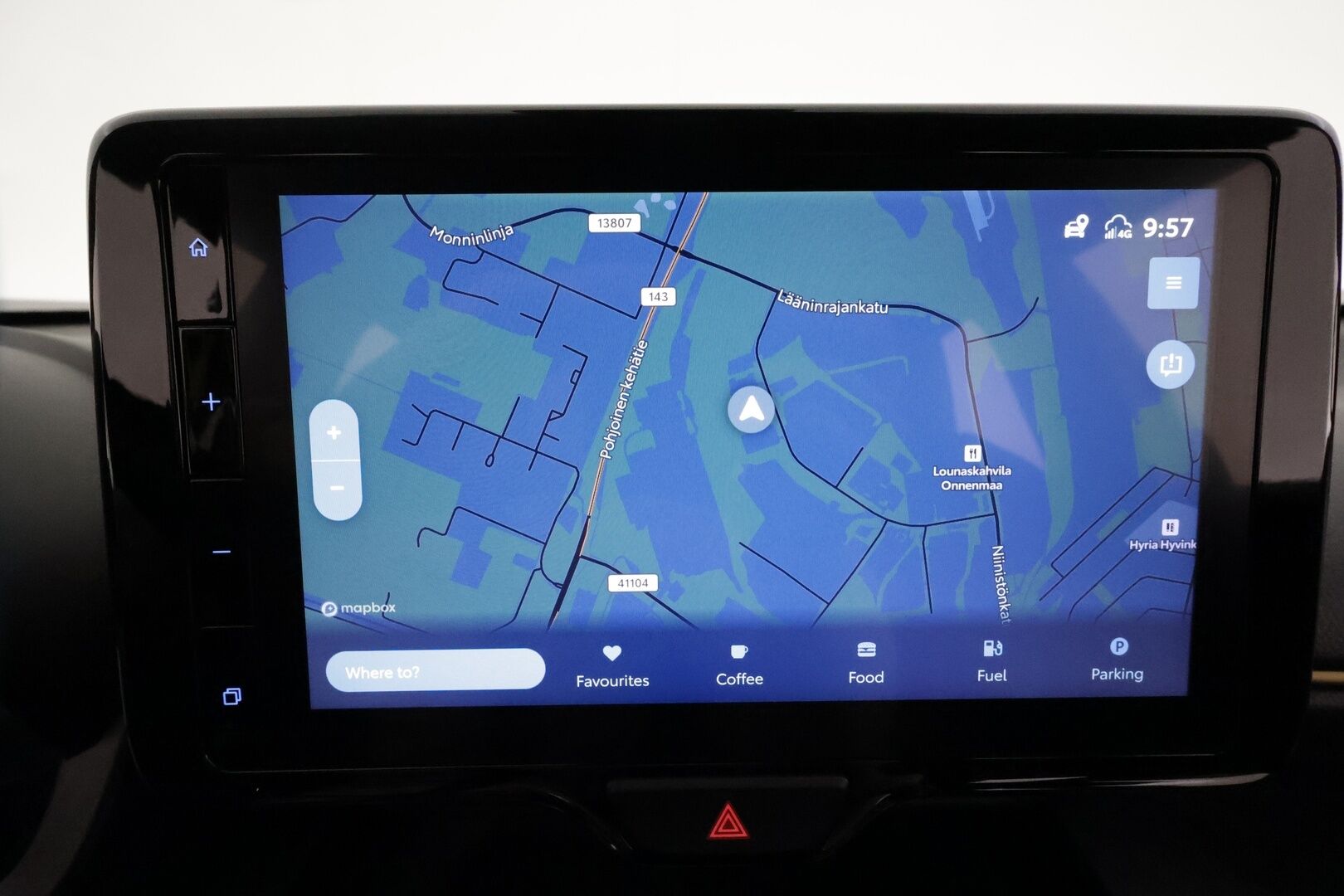 TOYOTA YARIS CROSS 2022 1,5 Hybrid AWD-i Adventure **Adapt.vakkari / Navi / P.kamera / KeylessGo / Puolinahat** - *Upea metalliväri / Haluttu Adventure malli / Kahdet renkaat vantein / Hyödynnä rahoitustarjous!*
