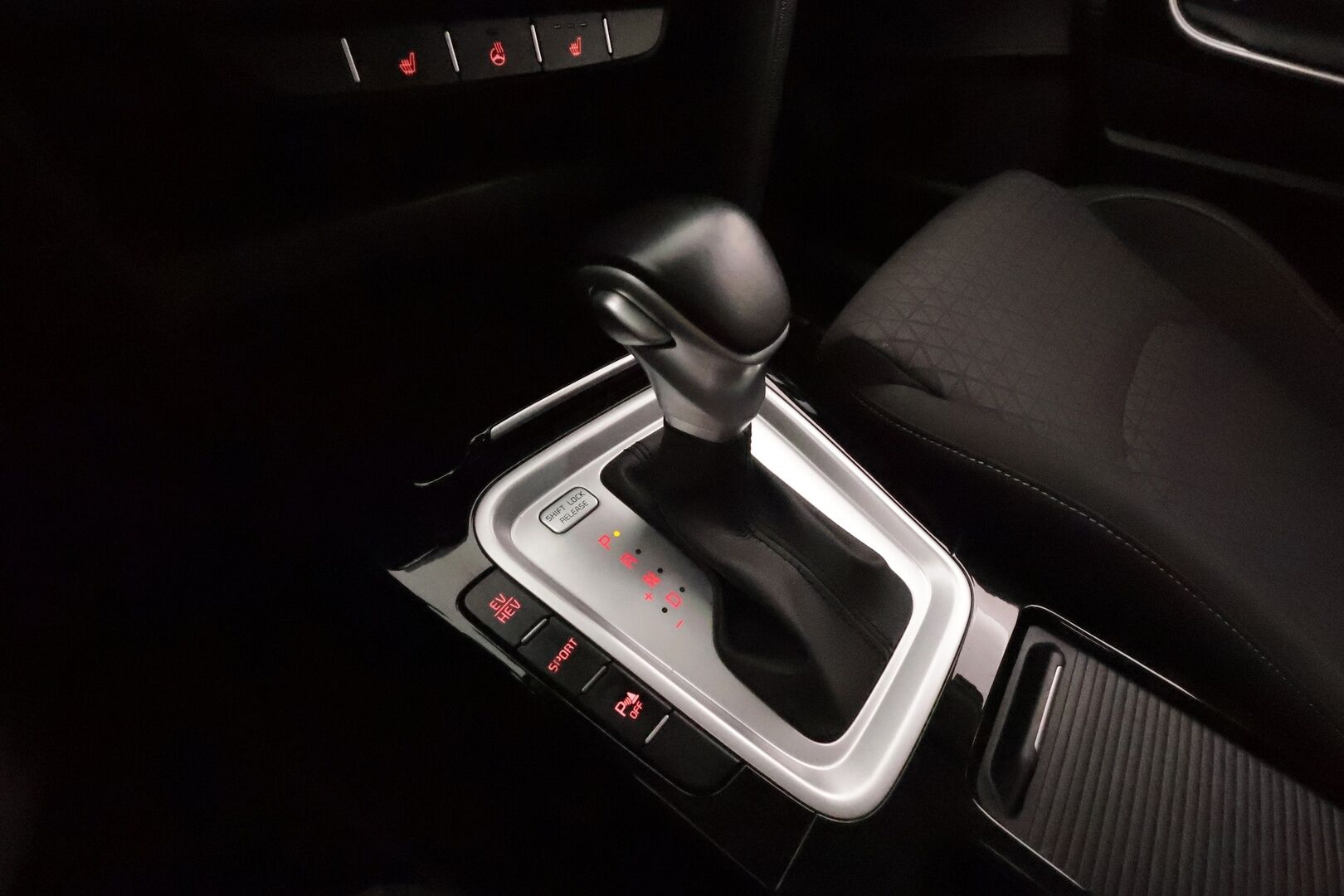 KIA CEED 2021 SW 1.6 GDI DCT Plug-in-hybrid Vision **Vakkari / P.kamera / Ratinlämmitin / KeylessGo** - Merkkihuollettu