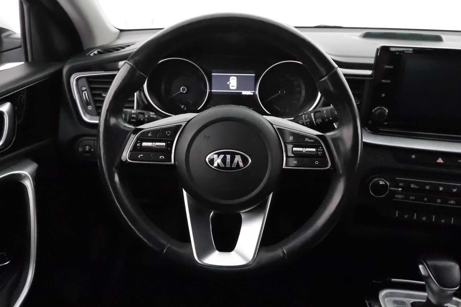KIA CEED 2021 SW 1.6 GDI DCT Plug-in-hybrid Vision **Vakkari / P.kamera / Ratinlämmitin / KeylessGo** - Merkkihuollettu