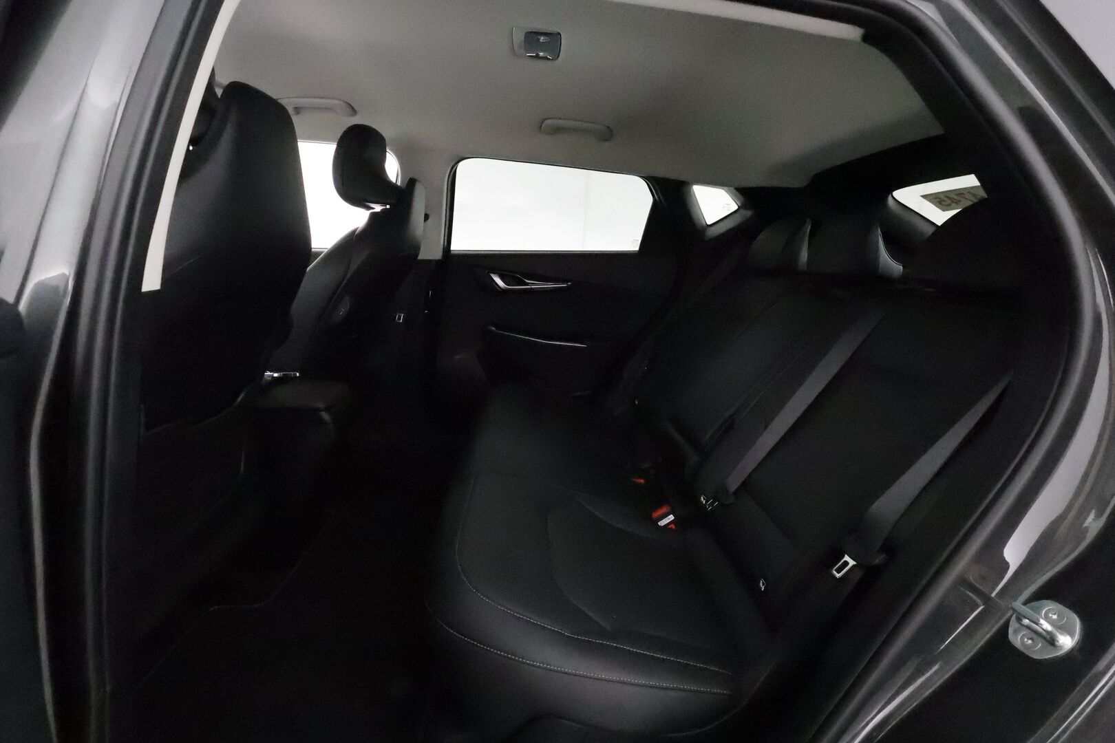 KIA EV6 2022 AWD 77 kWh 325 hv **HUD / Meridian / Ilmastoidut nahat / Adapt.vakkari / Lämpöpumppu / 360.kamera / LED** - 3,99 % KORKOTARJOUS TÄHÄN AUTOON - 